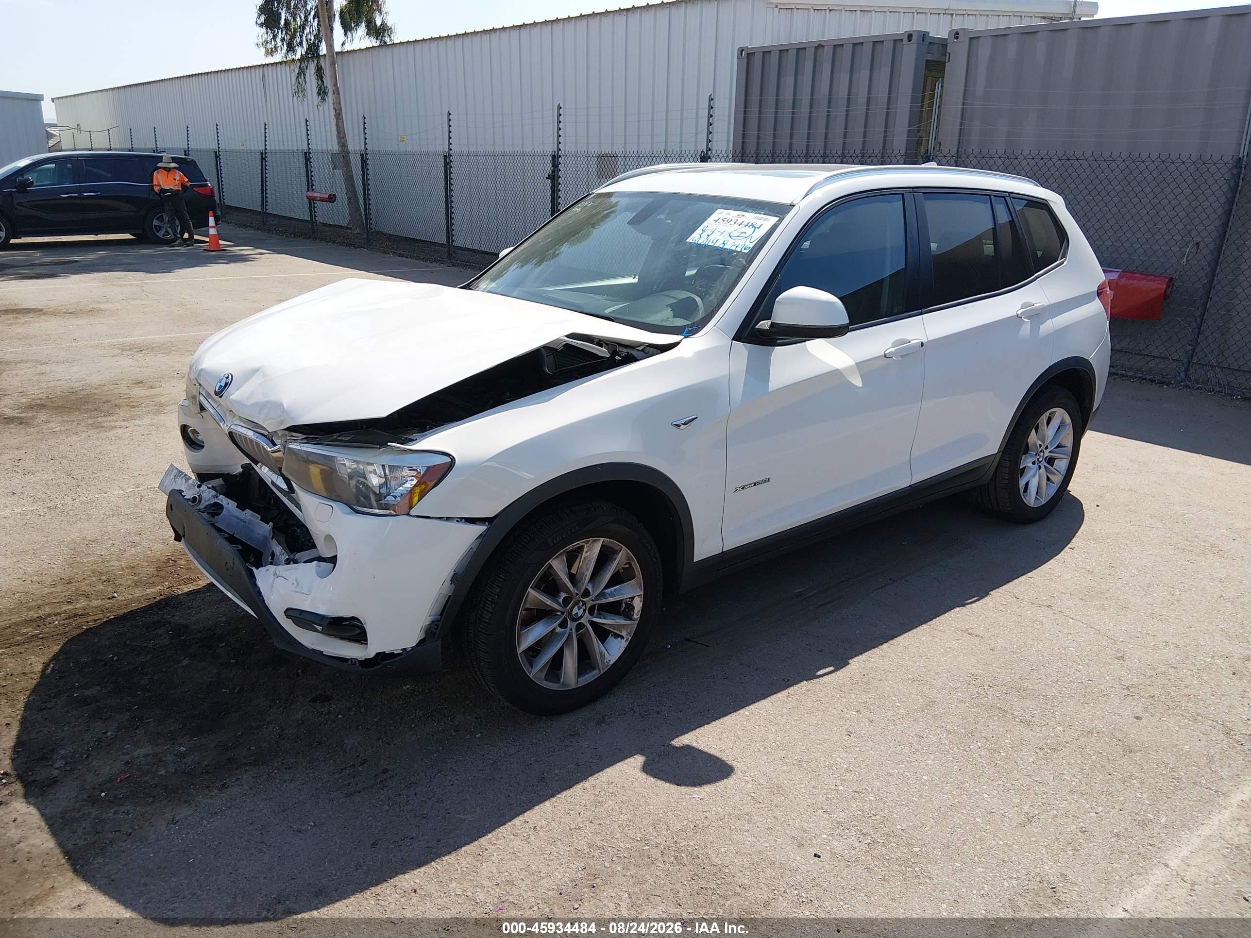 2016 Bmw X3 Xdrive28i Белый vin: 5UXWX9C5XG0D67307