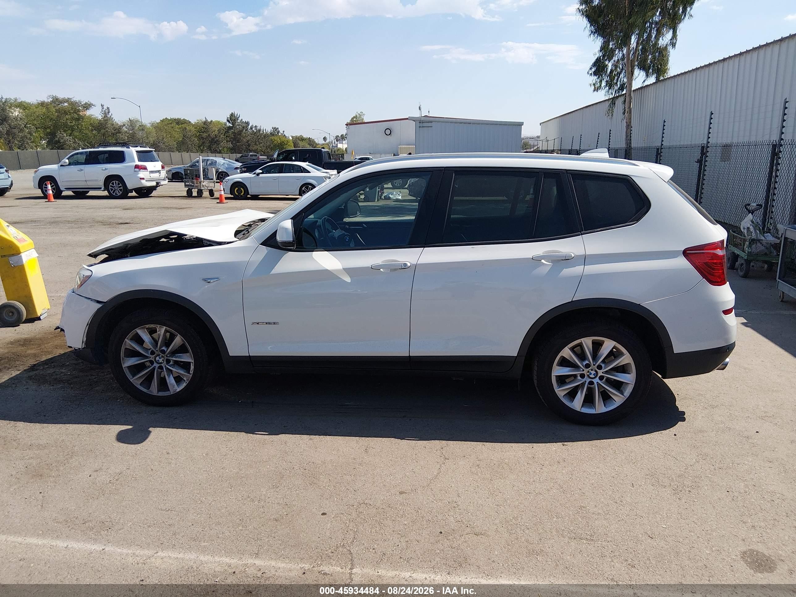 2016 Bmw X3 Xdrive28i Белый vin: 5UXWX9C5XG0D67307