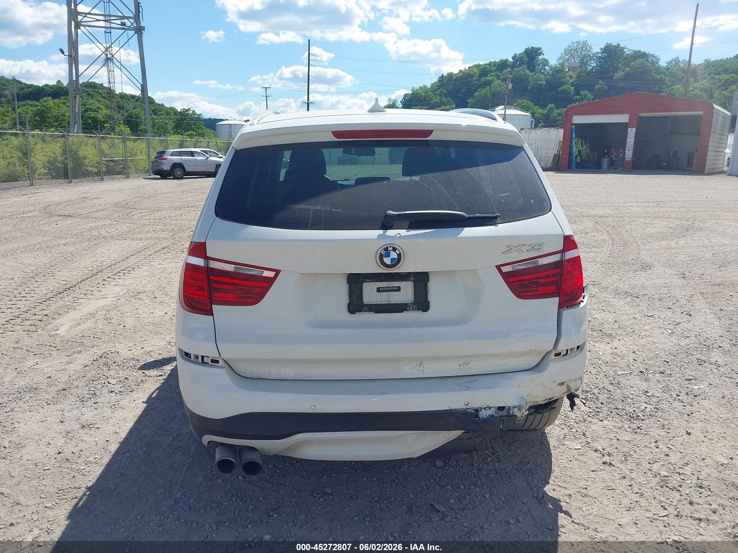 2016 Bmw X3 Xdrive28i Белый vin: 5UXWX9C5XG0D73270