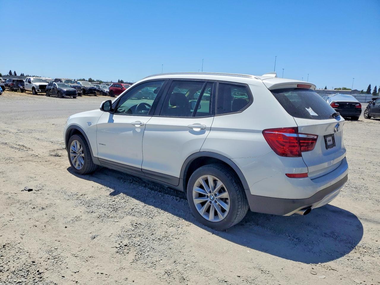 2015 Bmw X3 Xdrive28d White vin: 5UXWY3C59F0E95689