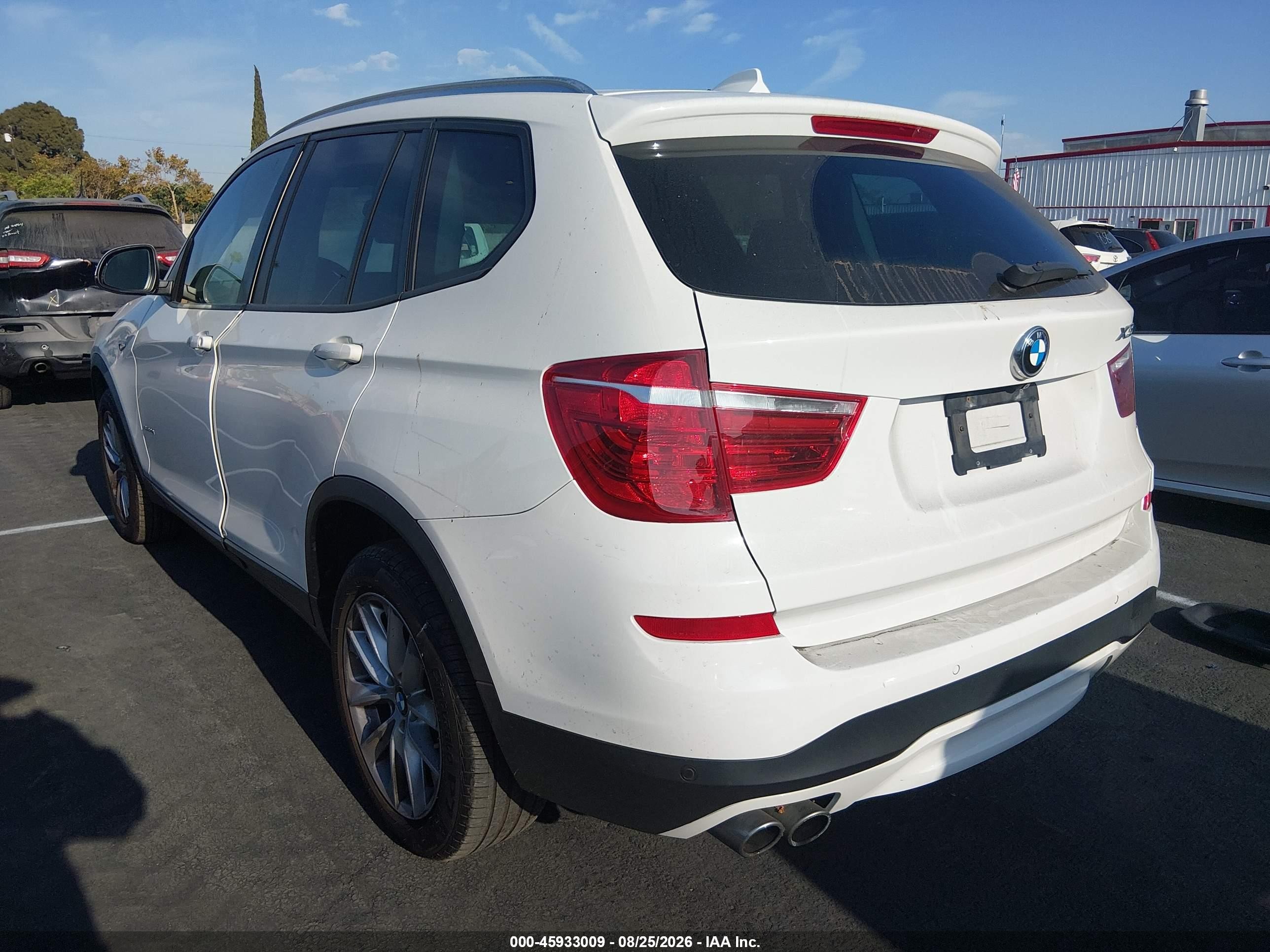 2017 Bmw X3 Sdrive28i Белый vin: 5UXWZ7C33H0V89392