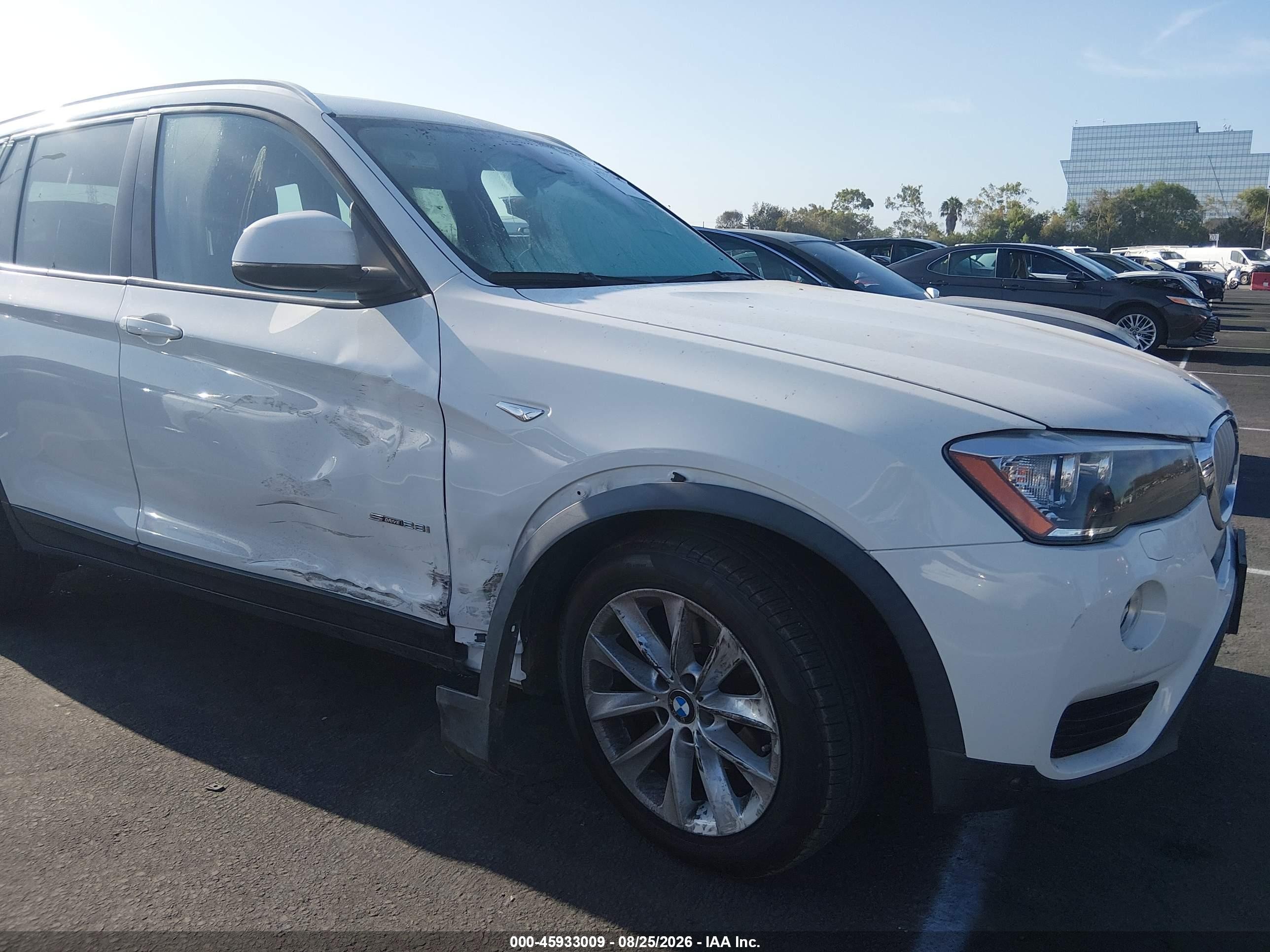 2017 Bmw X3 Sdrive28i Белый vin: 5UXWZ7C33H0V89392