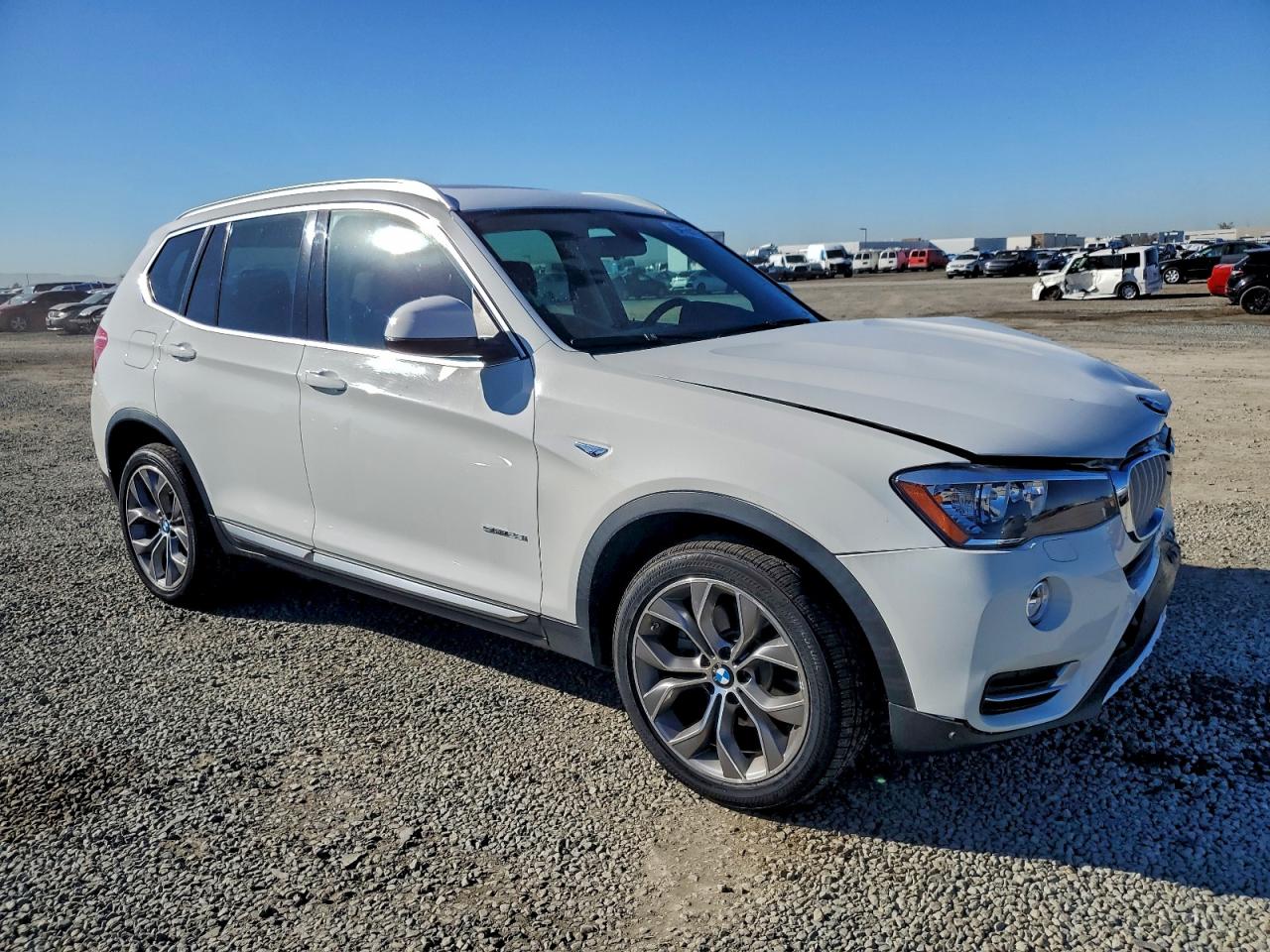 2015 Bmw X3 Sdrive28i White vin: 5UXWZ7C51F0F75654