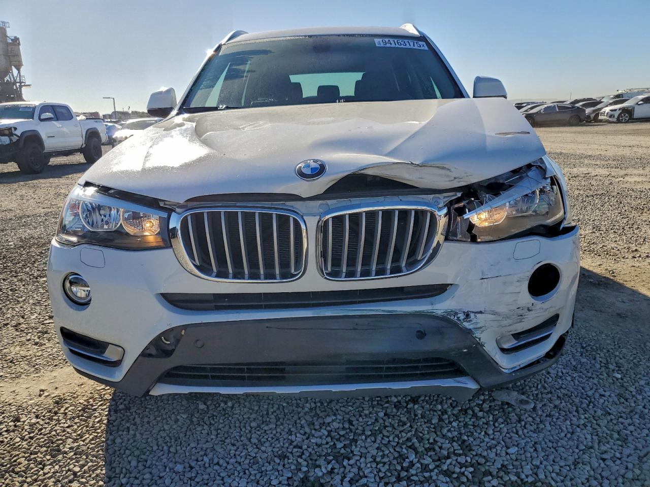 2015 Bmw X3 Sdrive28i White vin: 5UXWZ7C51F0F75654