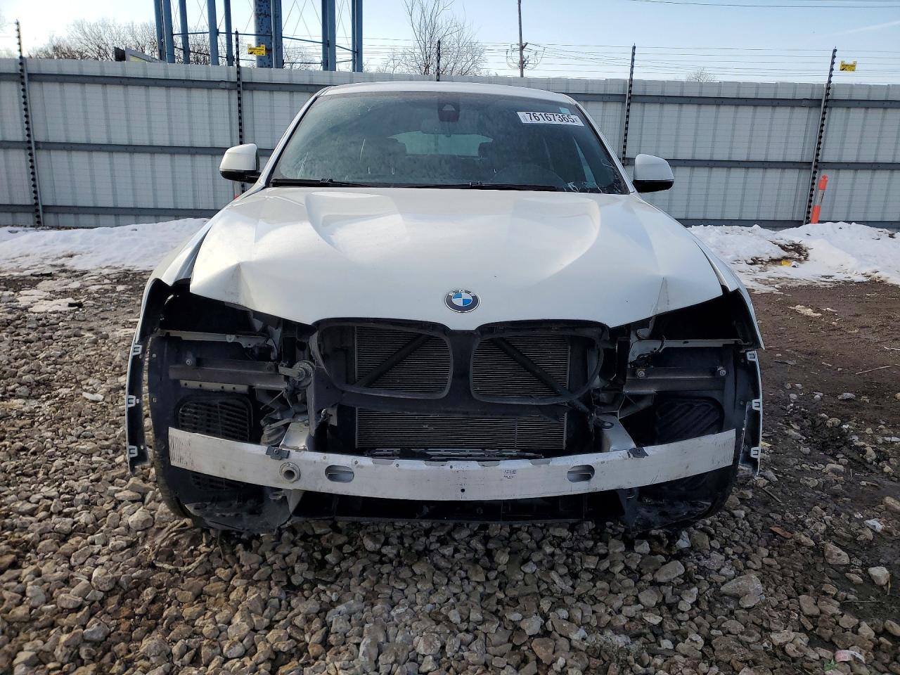 2015 Bmw X4 Xdrive28i White vin: 5UXXW3C54F0F89022
