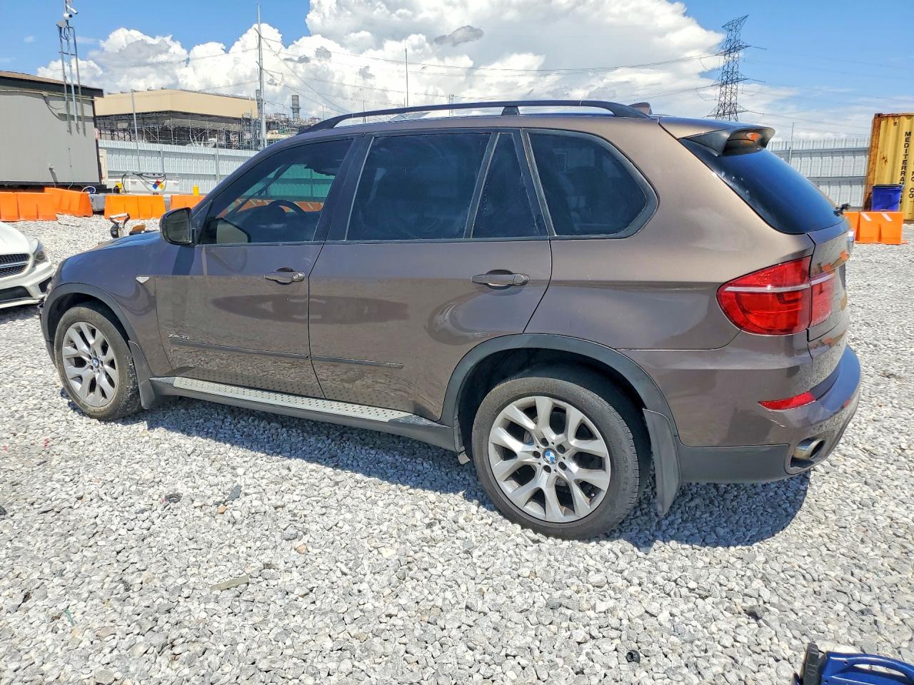 2012 Bmw X5 Xdrive35i Коричневый vin: 5UXZV4C50CL748062