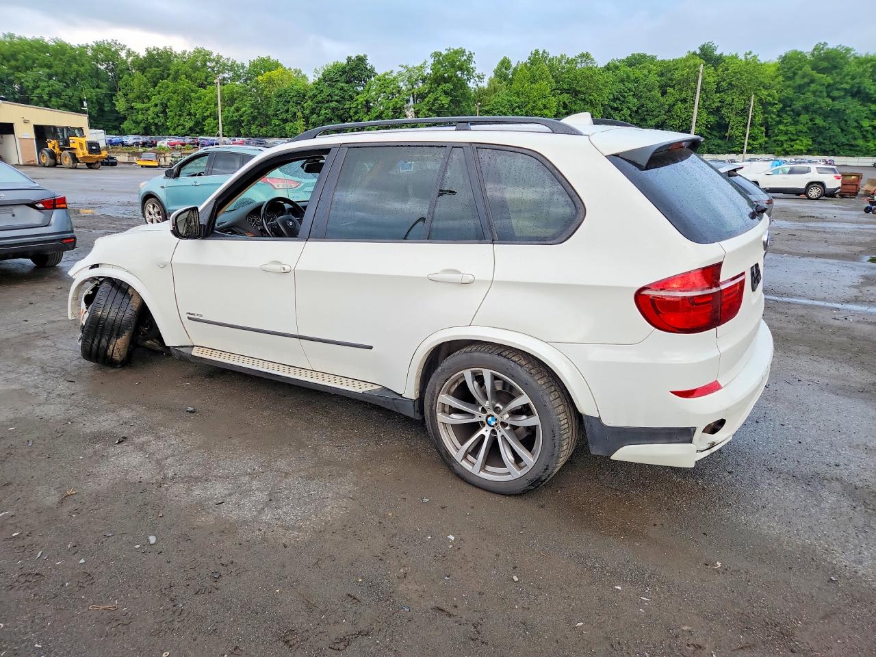 2013 Bmw X5 Xdrive35i White vin: 5UXZV4C50D0B03353