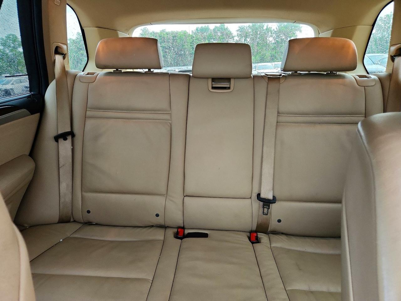 2013 Bmw X5 Xdrive35i White vin: 5UXZV4C50D0B03353