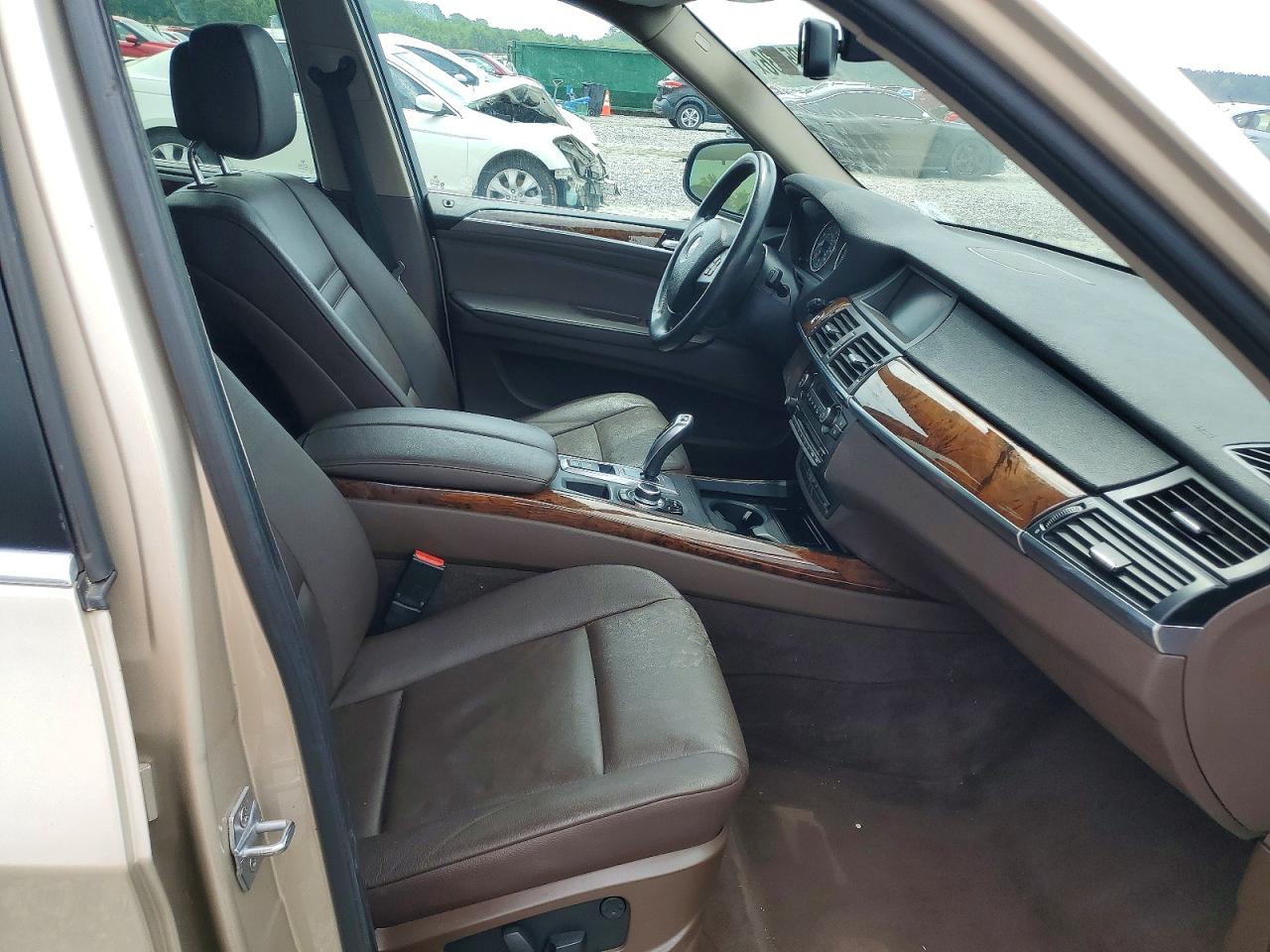 2013 Bmw X5 Xdrive35i Gold vin: 5UXZV4C50D0B24820