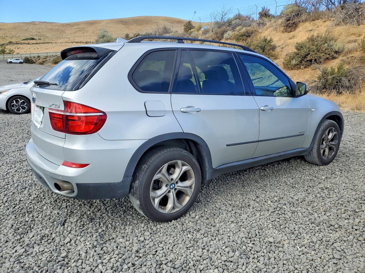 2013 Bmw X5 Xdrive35i Серебряный vin: 5UXZV4C50DL993607