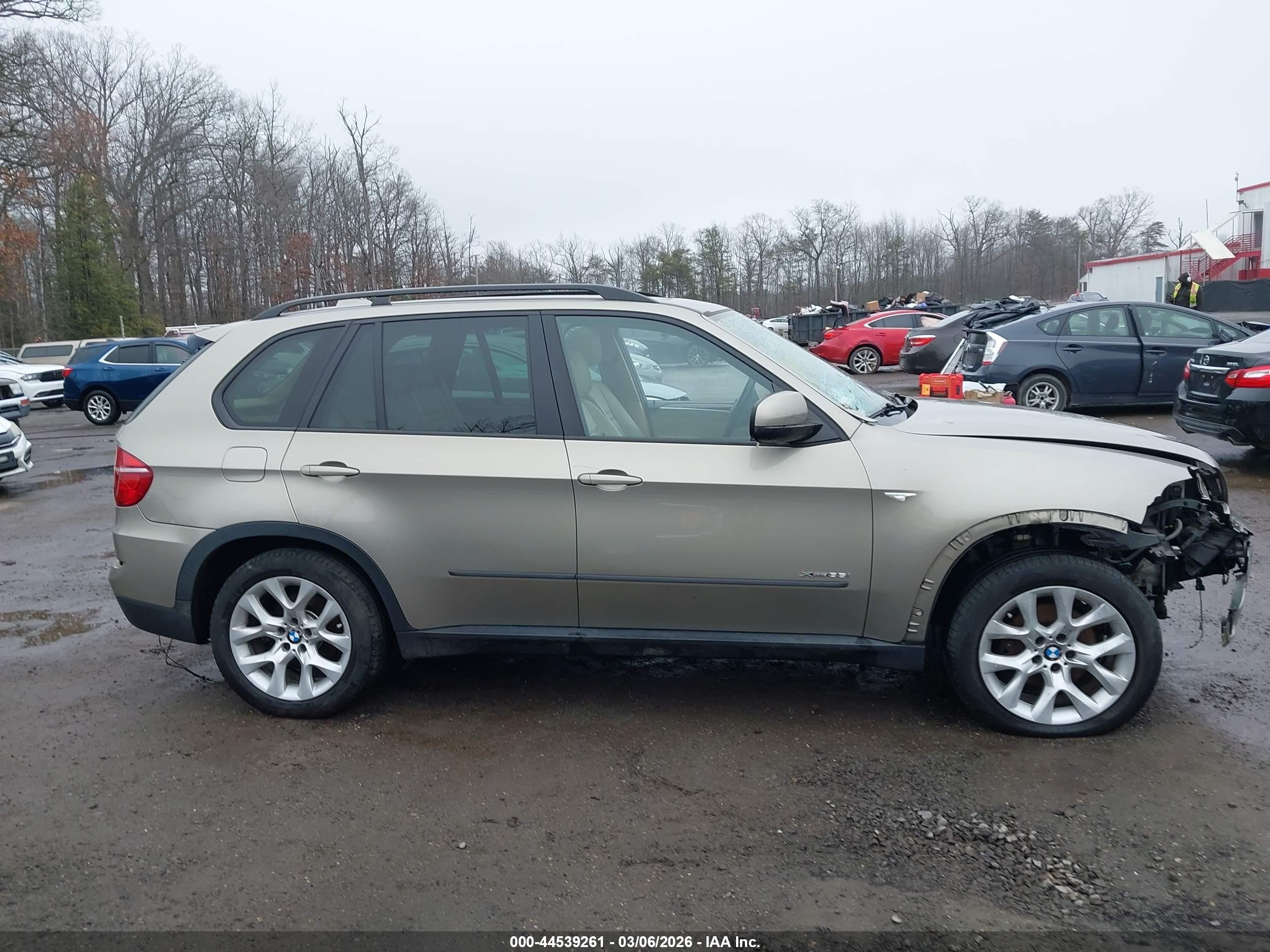 2012 Bmw X5 Xdrive35i/xdrive35i Premium/xdrive35i Sport Activity Золотой vin: 5UXZV4C51CL766067