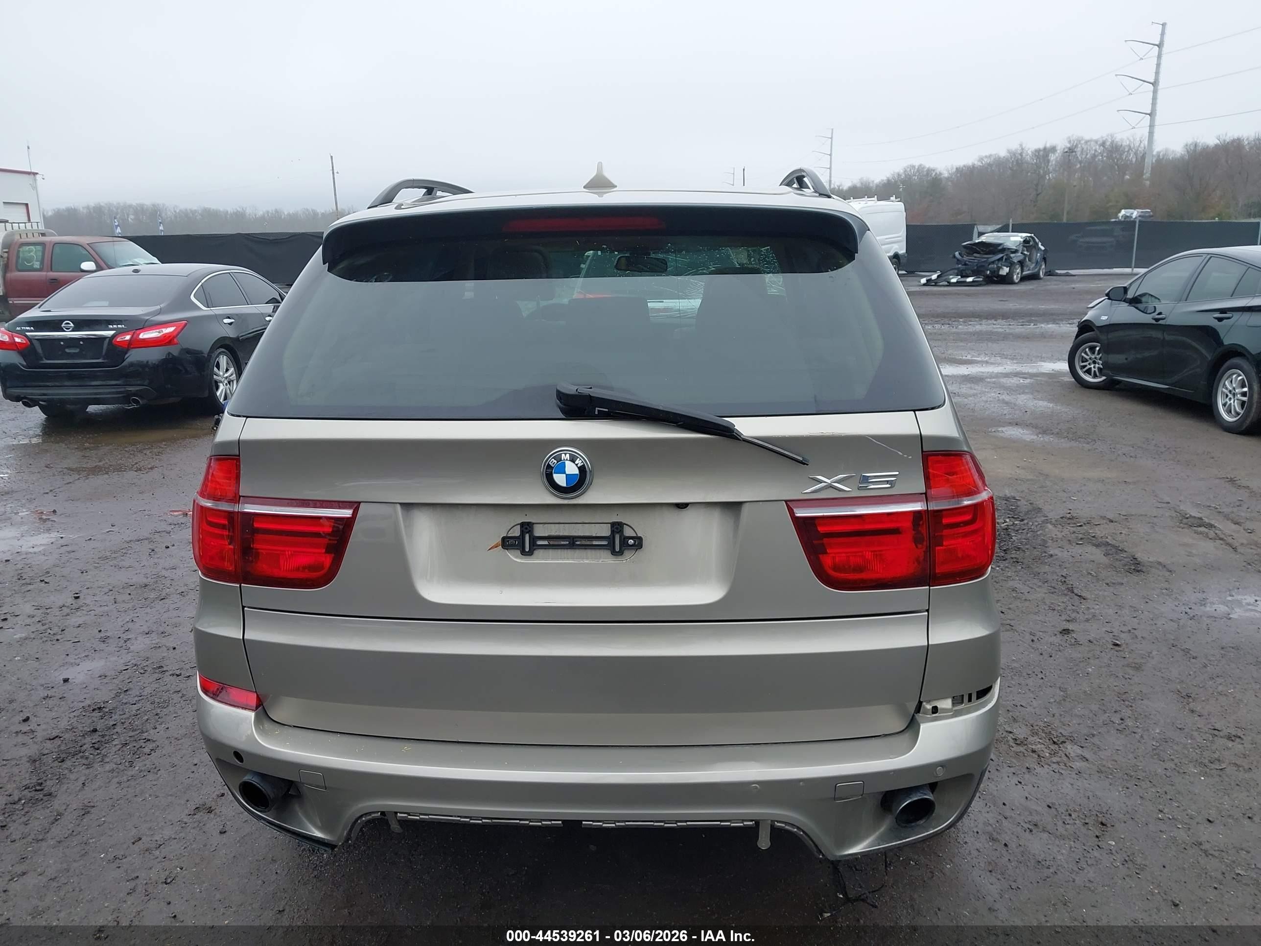 2012 Bmw X5 Xdrive35i/xdrive35i Premium/xdrive35i Sport Activity Золотой vin: 5UXZV4C51CL766067
