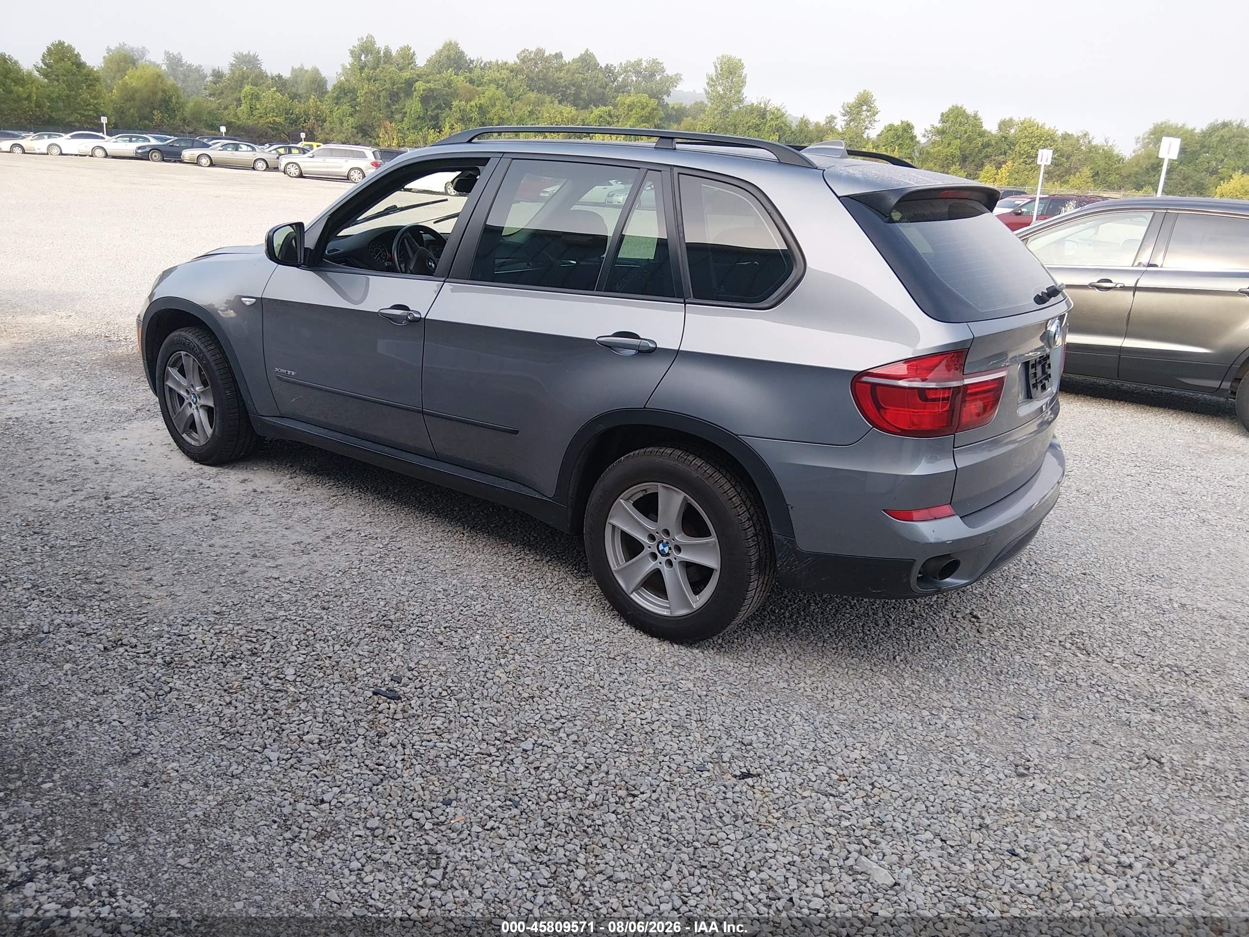 2013 Bmw X5 Xdrive35i/xdrive35i Premium/xdrive35i Sport Activity Silver vin: 5UXZV4C51D0B03734