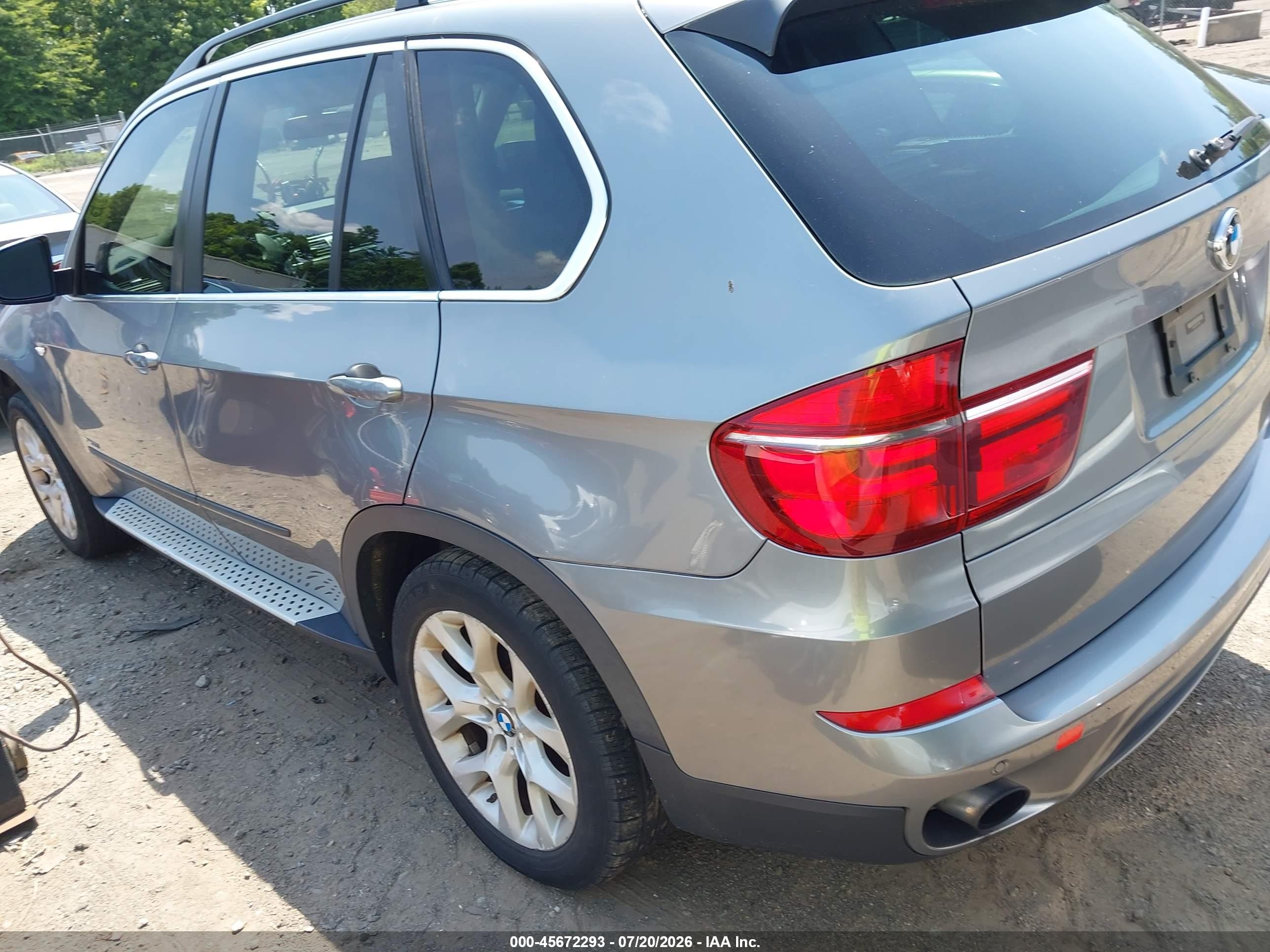 2013 Bmw X5 Xdrive35i/xdrive35i Premium/xdrive35i Sport Activity Серый vin: 5UXZV4C51D0B17925