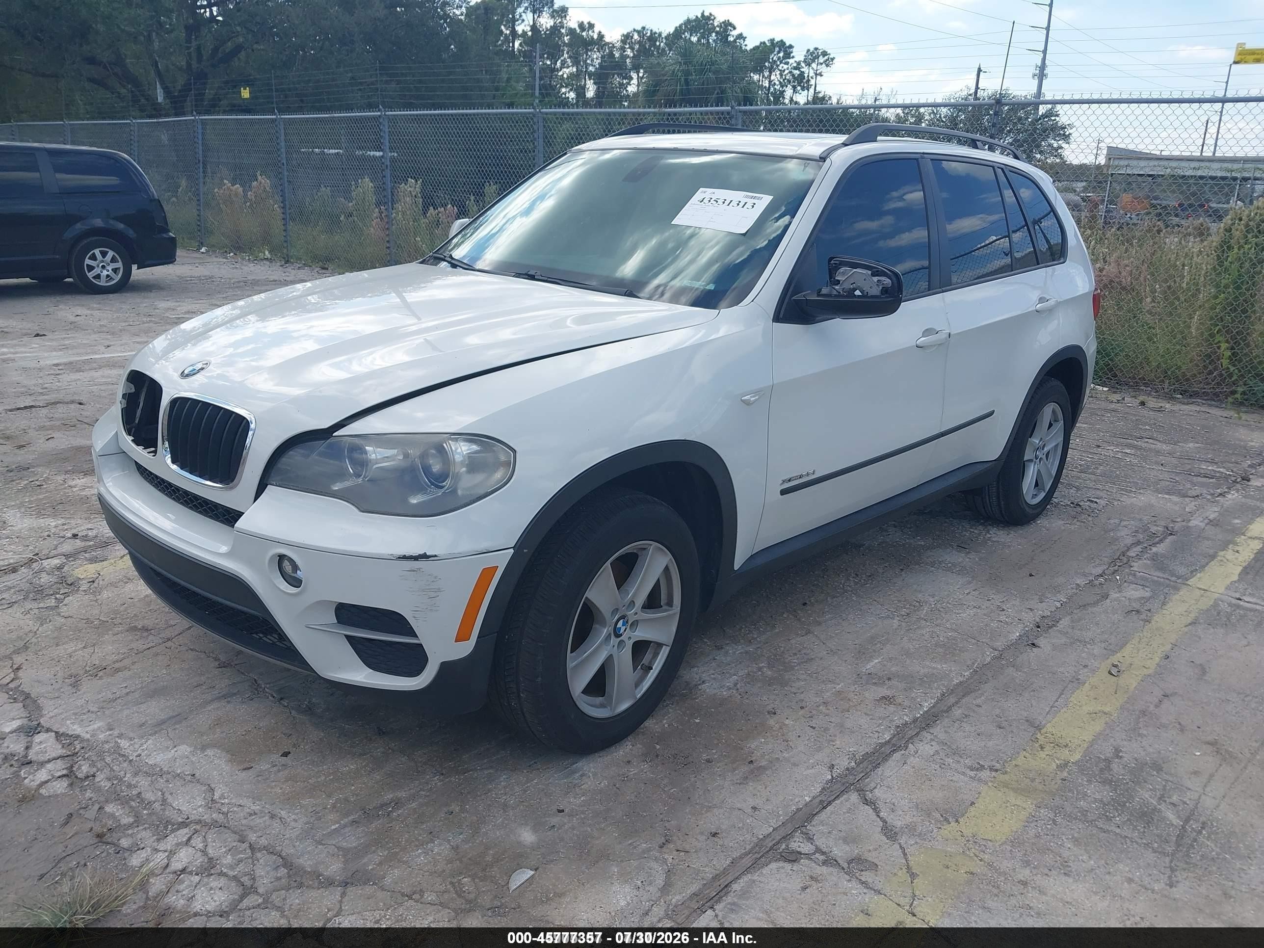 2013 Bmw X5 Xdrive35i/xdrive35i Premium/xdrive35i Sport Activity White vin: 5UXZV4C51D0E07341