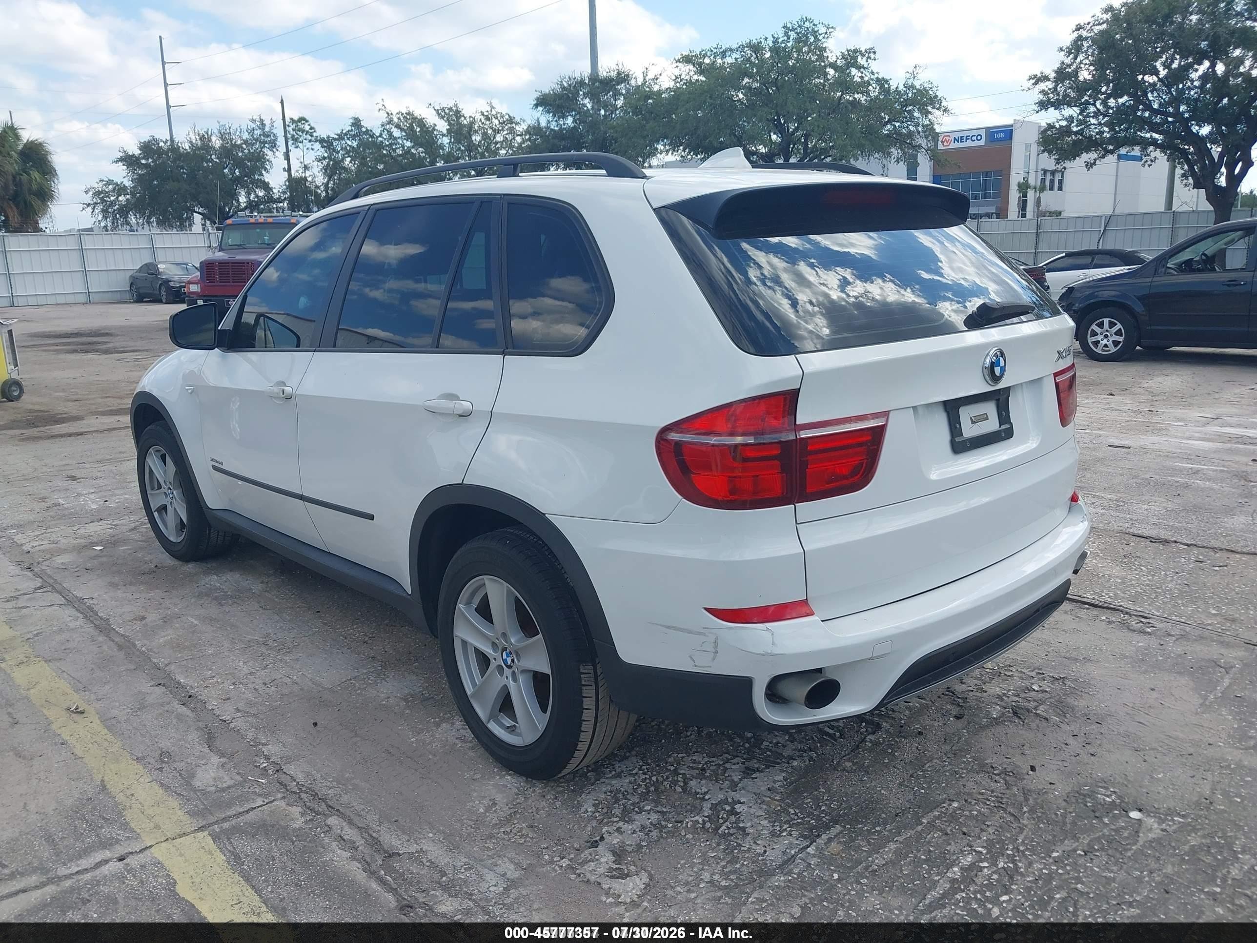 2013 Bmw X5 Xdrive35i/xdrive35i Premium/xdrive35i Sport Activity White vin: 5UXZV4C51D0E07341