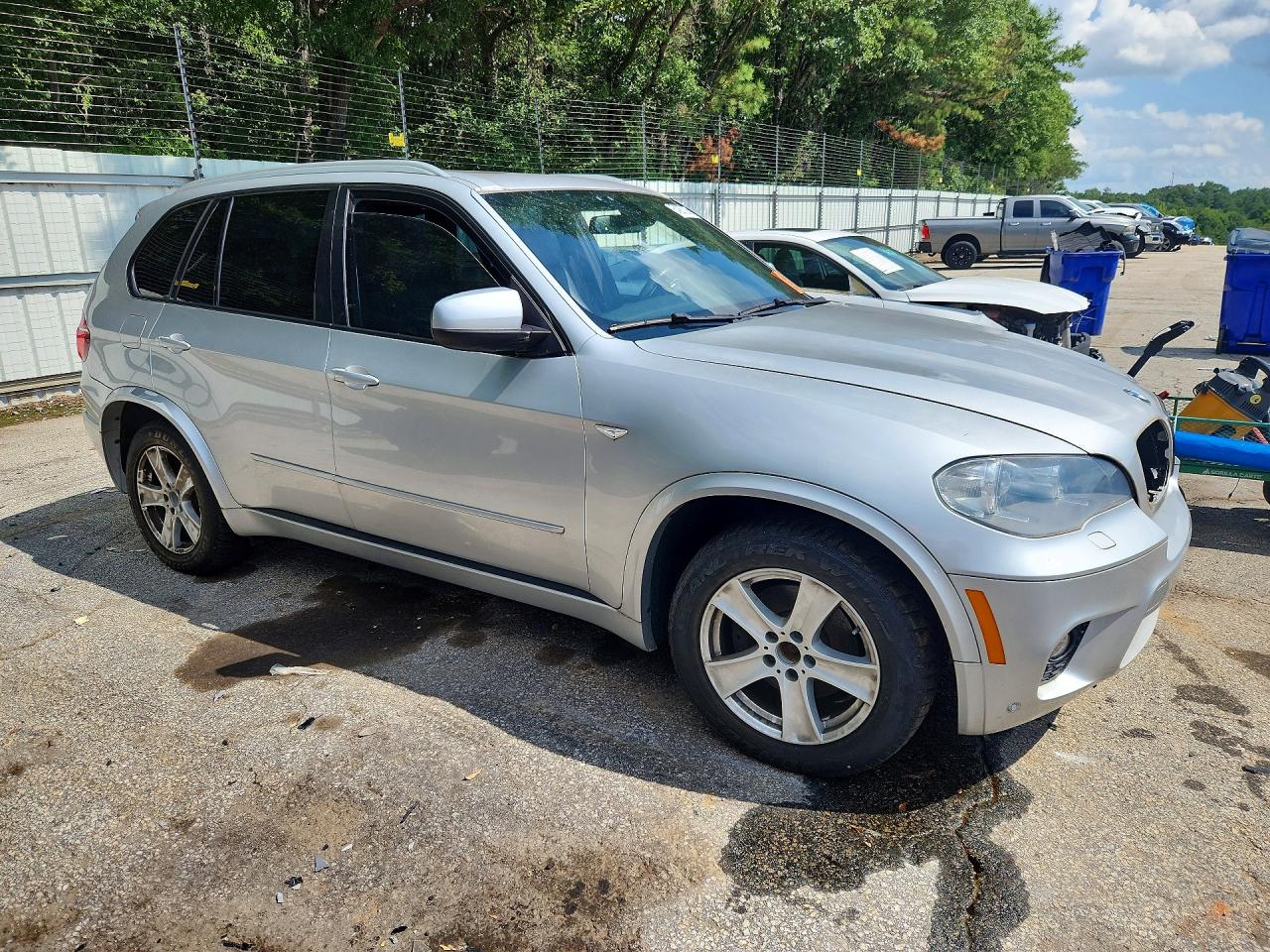 2013 Bmw X5 Серебряный vin: 5UXZV4C51D0E11082