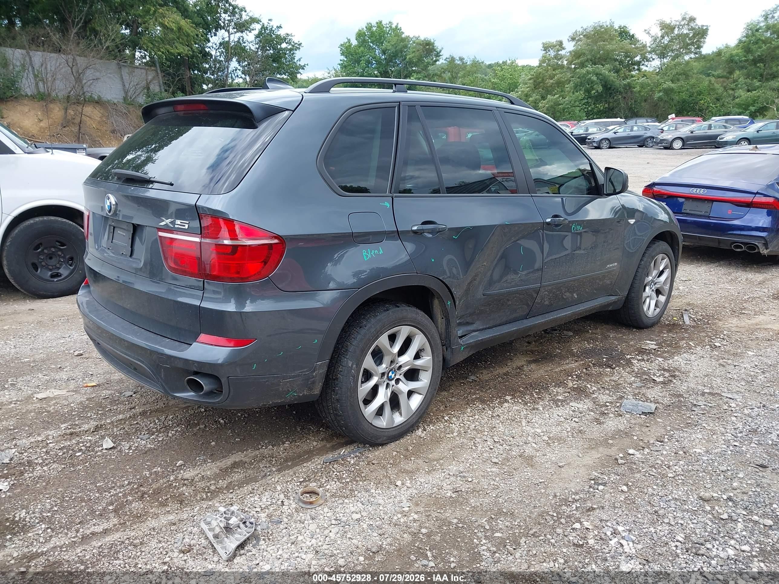 2011 Bmw X5 Xdrive35i/xdrive35i Premium/xdrive35i Sport Activity Серый vin: 5UXZV4C52BLL58367