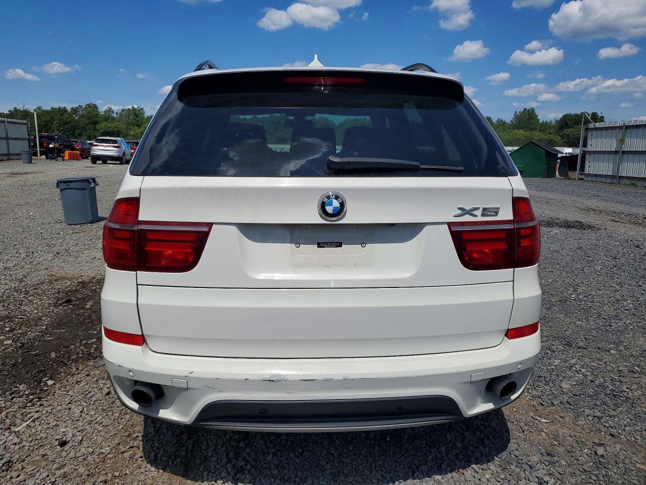 2012 Bmw X5 Xdrive35i White vin: 5UXZV4C52CL752484