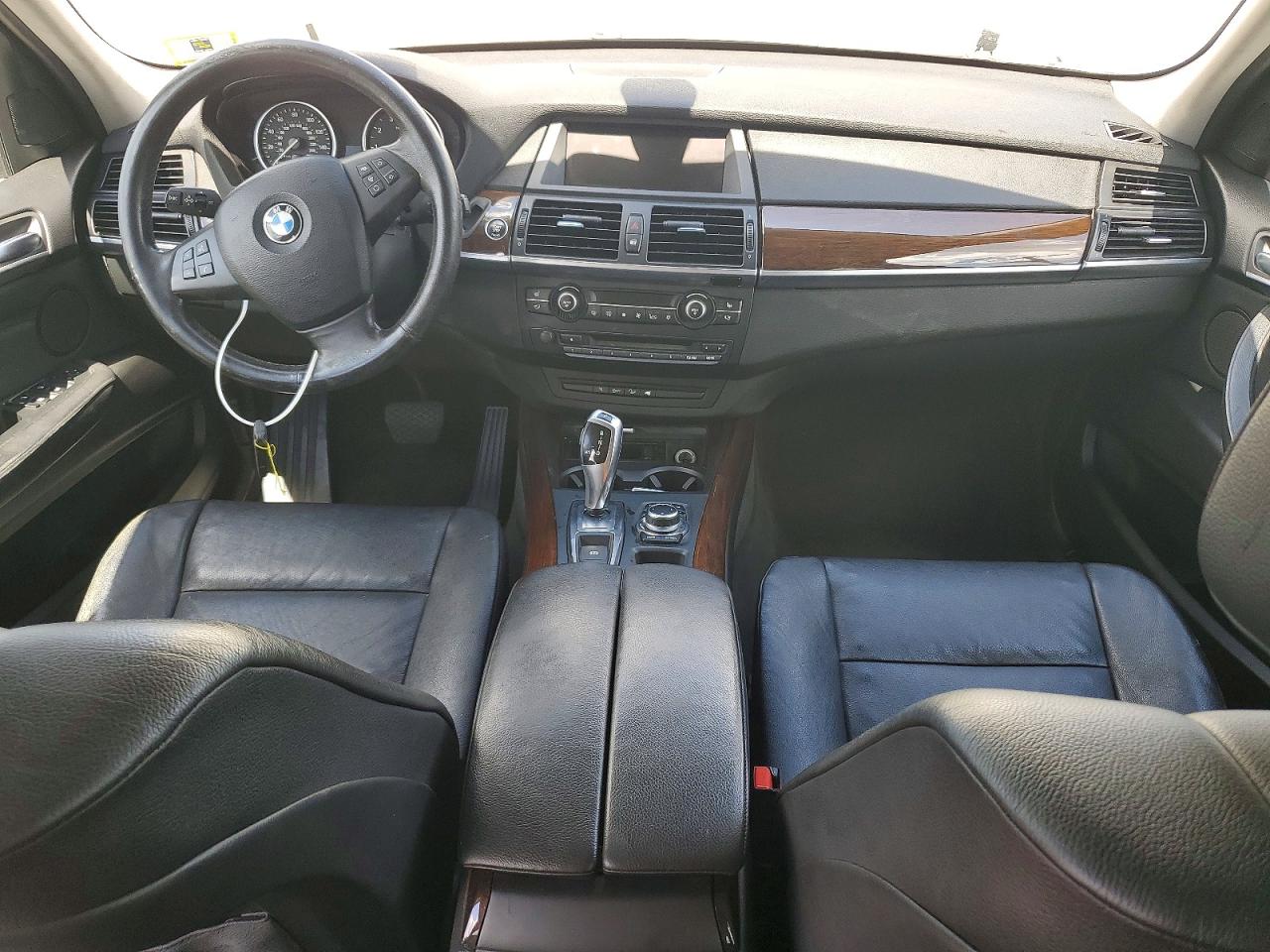 2012 Bmw X5 Xdrive35i White vin: 5UXZV4C52CL752484
