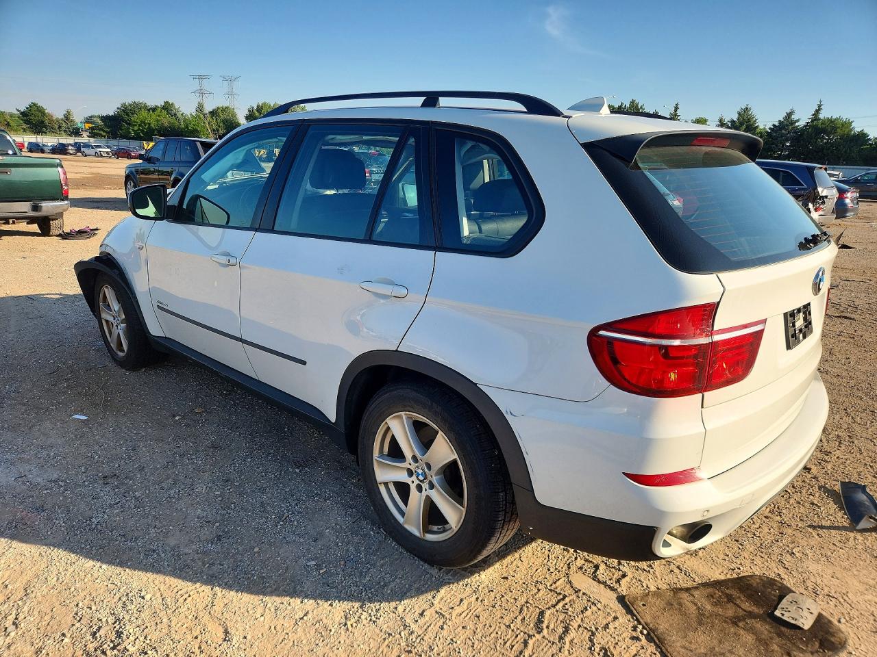 2013 Bmw X5 Xdrive35i White vin: 5UXZV4C52D0B00700