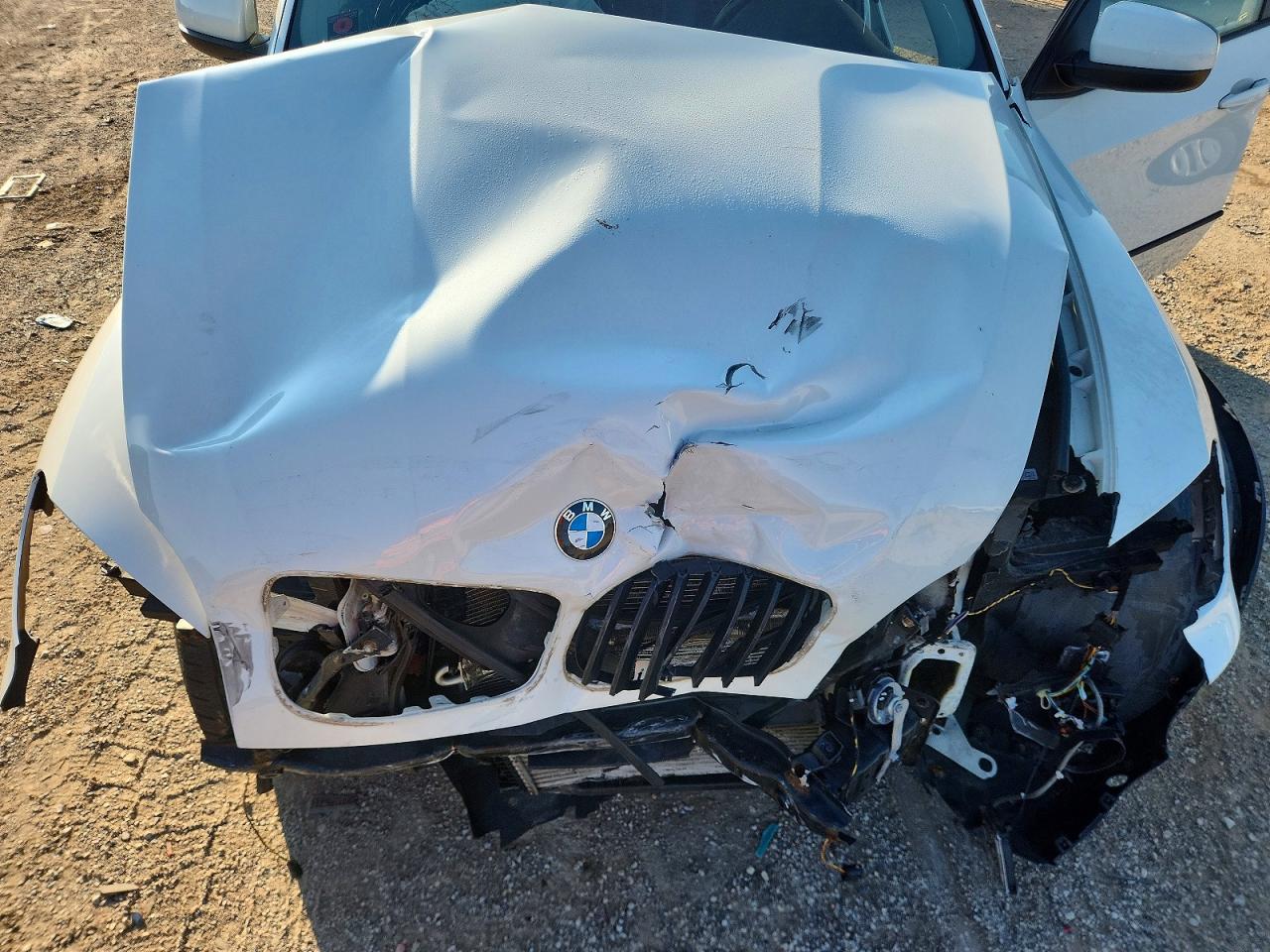 2013 Bmw X5 Xdrive35i White vin: 5UXZV4C52D0B00700