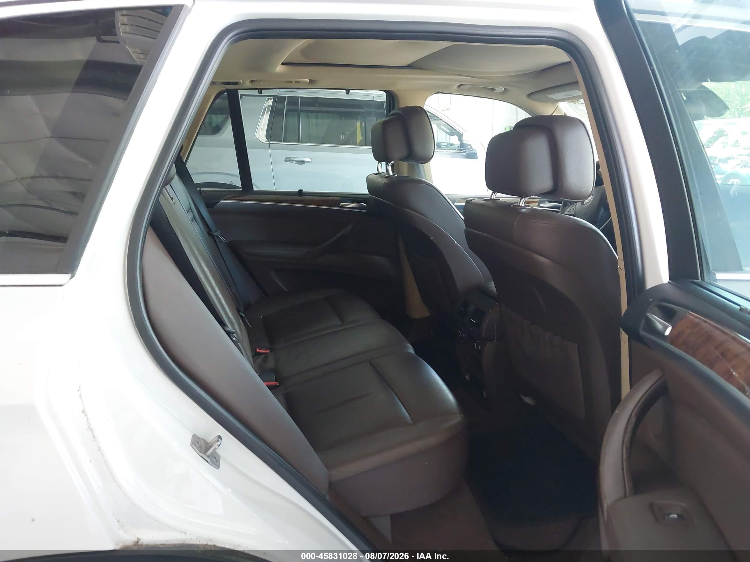 2013 Bmw X5 Xdrive35i/xdrive35i Premium/xdrive35i Sport Activity Белый vin: 5UXZV4C52D0B13124