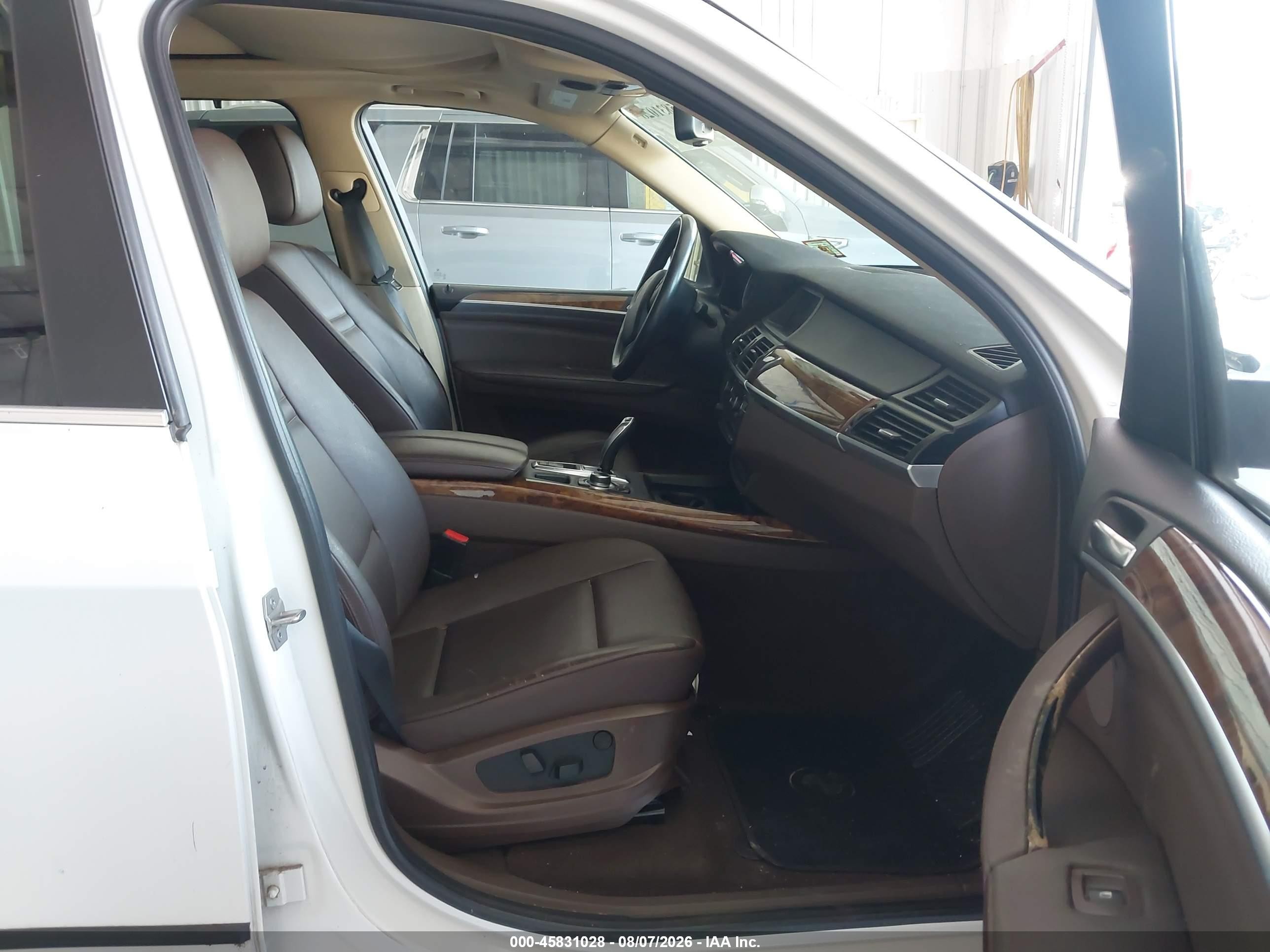 2013 Bmw X5 Xdrive35i/xdrive35i Premium/xdrive35i Sport Activity Белый vin: 5UXZV4C52D0B13124