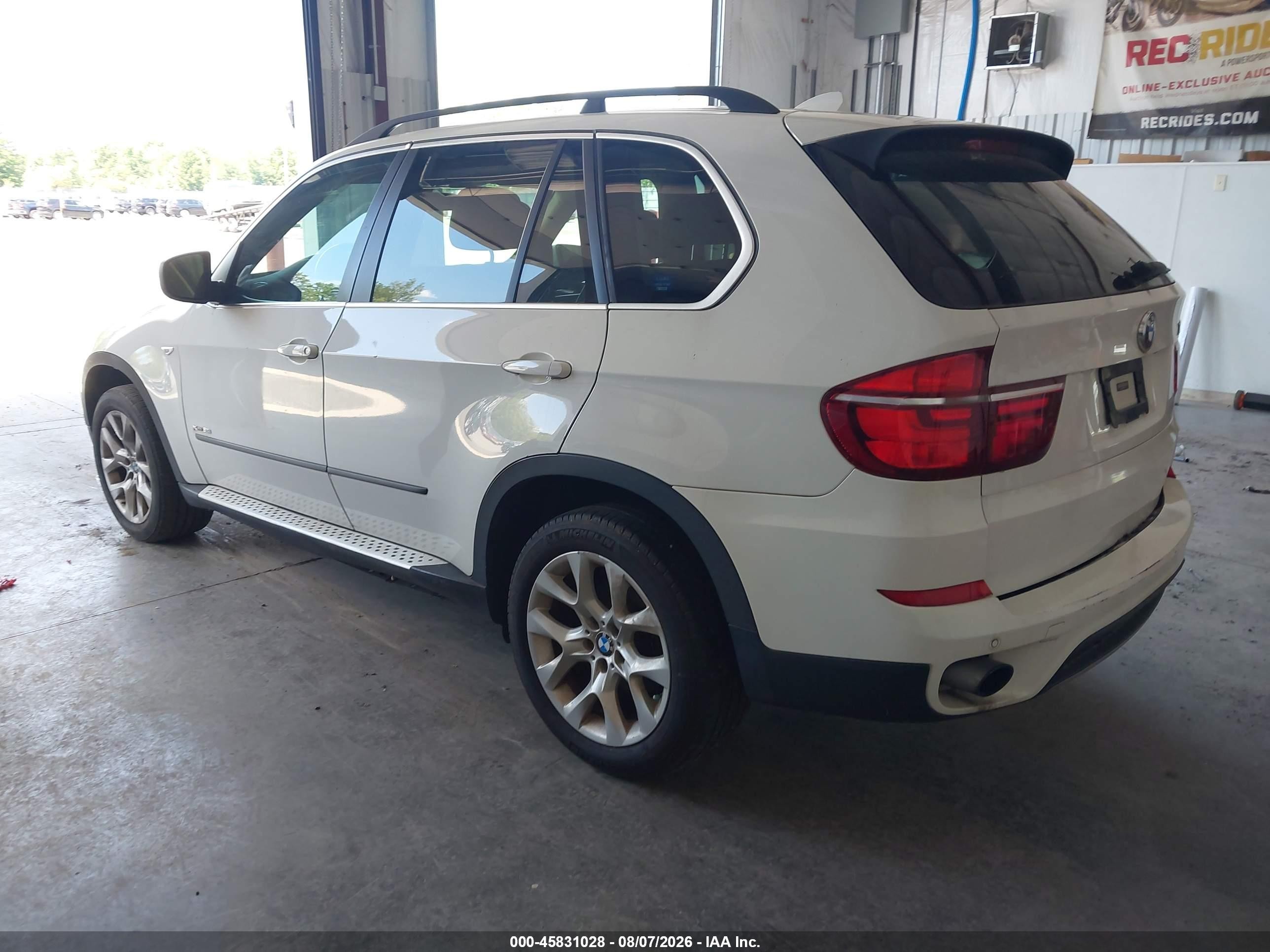 2013 Bmw X5 Xdrive35i/xdrive35i Premium/xdrive35i Sport Activity Белый vin: 5UXZV4C52D0B13124