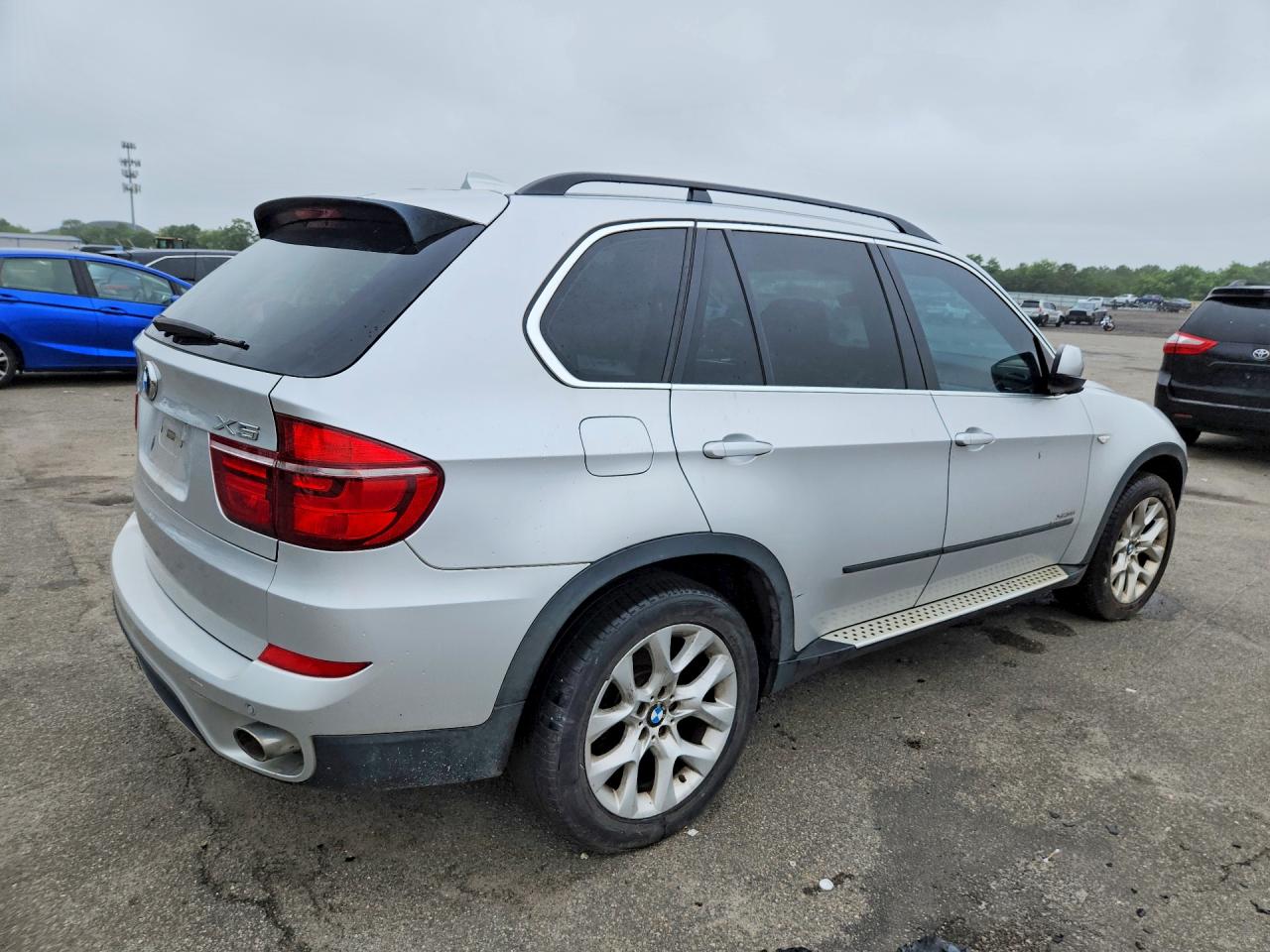 2013 Bmw X5 Xdrive35i Silver vin: 5UXZV4C52D0E08742