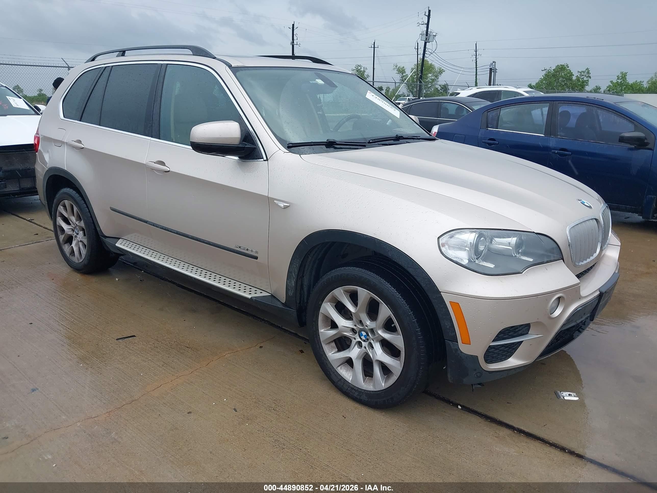 2013 Bmw X5 Xdrive35i/xdrive35i Premium/xdrive35i Sport Activity Gold vin: 5UXZV4C52D0E11348