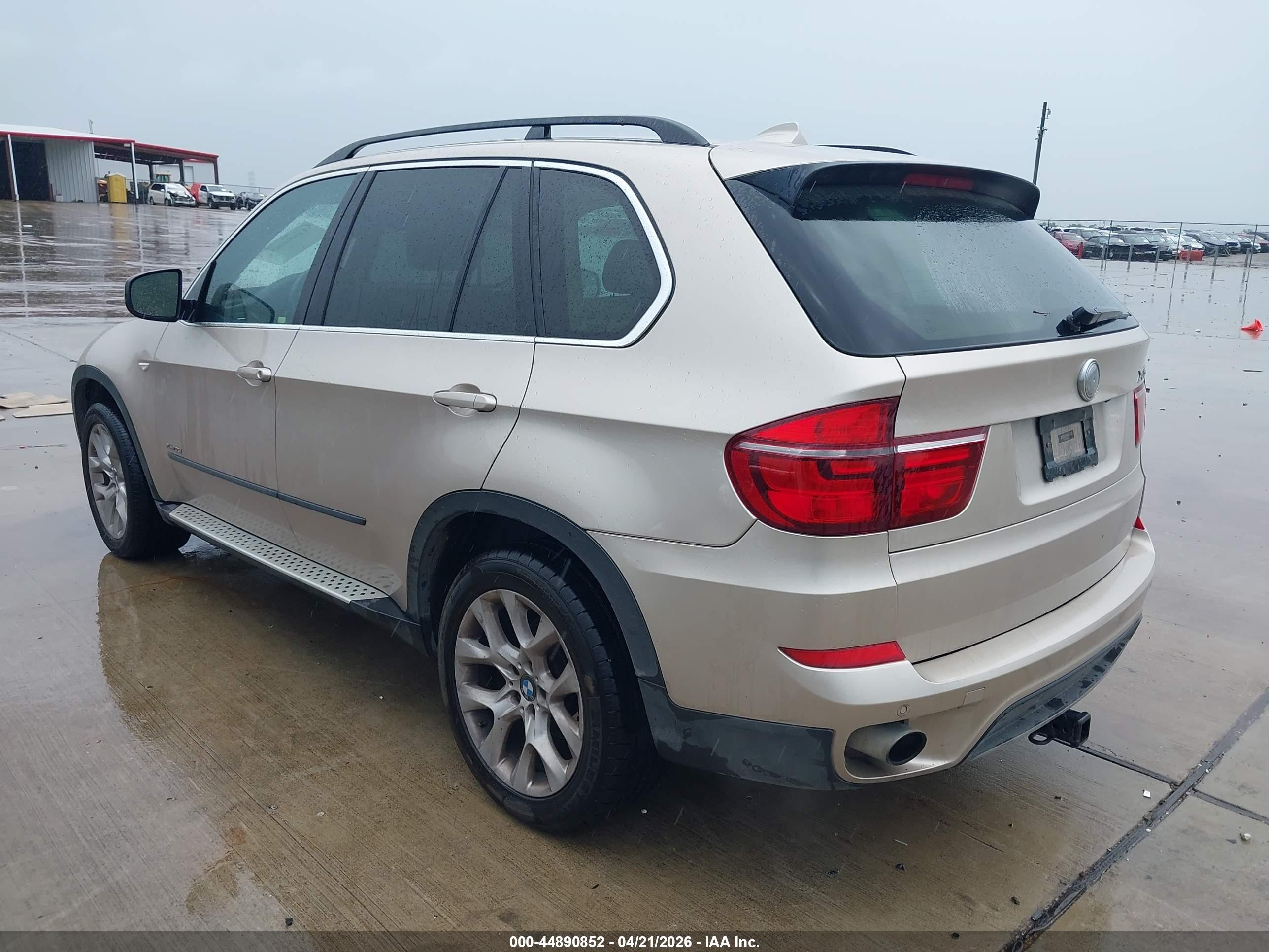 2013 Bmw X5 Xdrive35i/xdrive35i Premium/xdrive35i Sport Activity Gold vin: 5UXZV4C52D0E11348