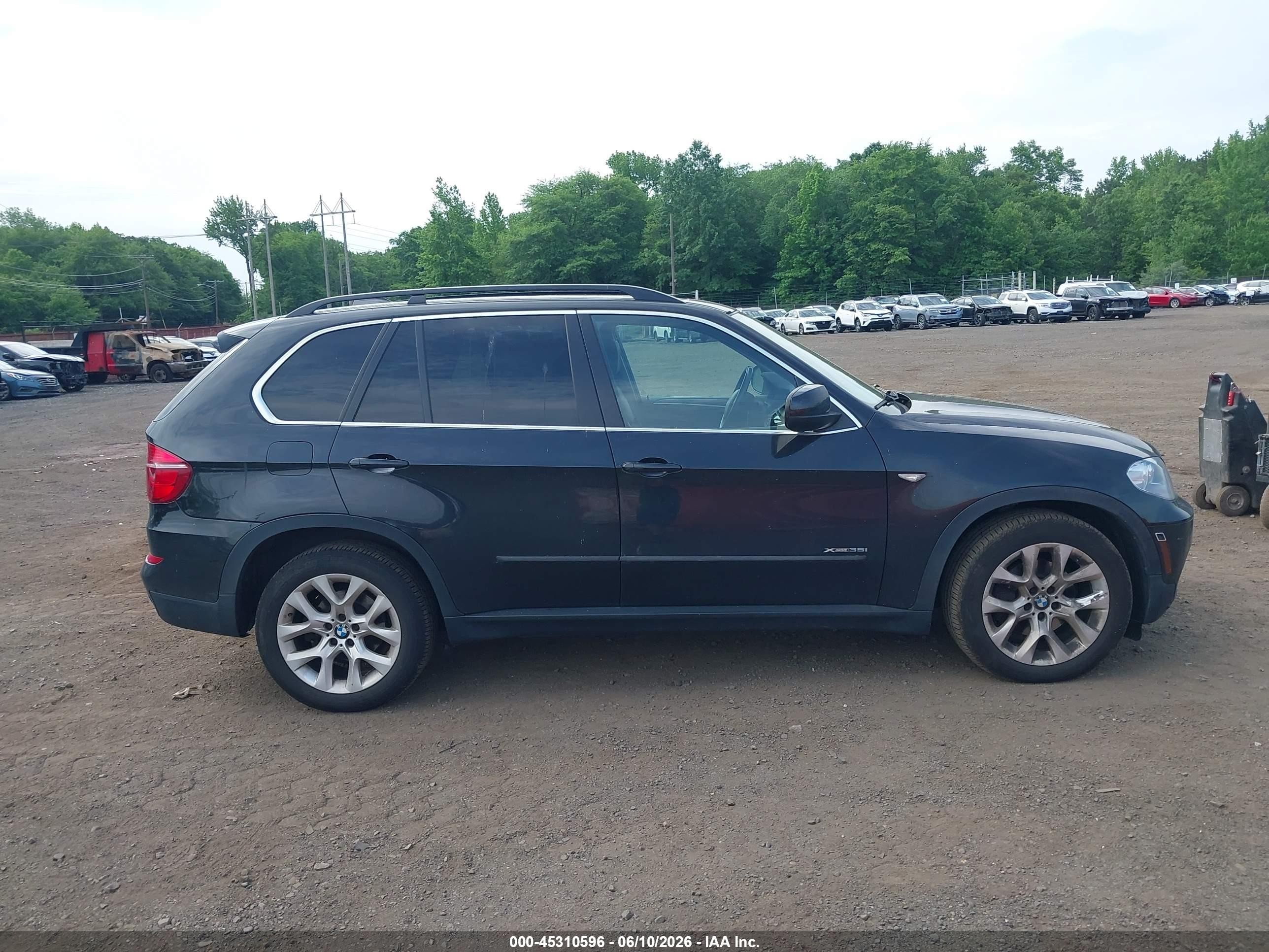 2013 Bmw X5 Xdrive35i/xdrive35i Premium/xdrive35i Sport Activity Black vin: 5UXZV4C52D0G57171