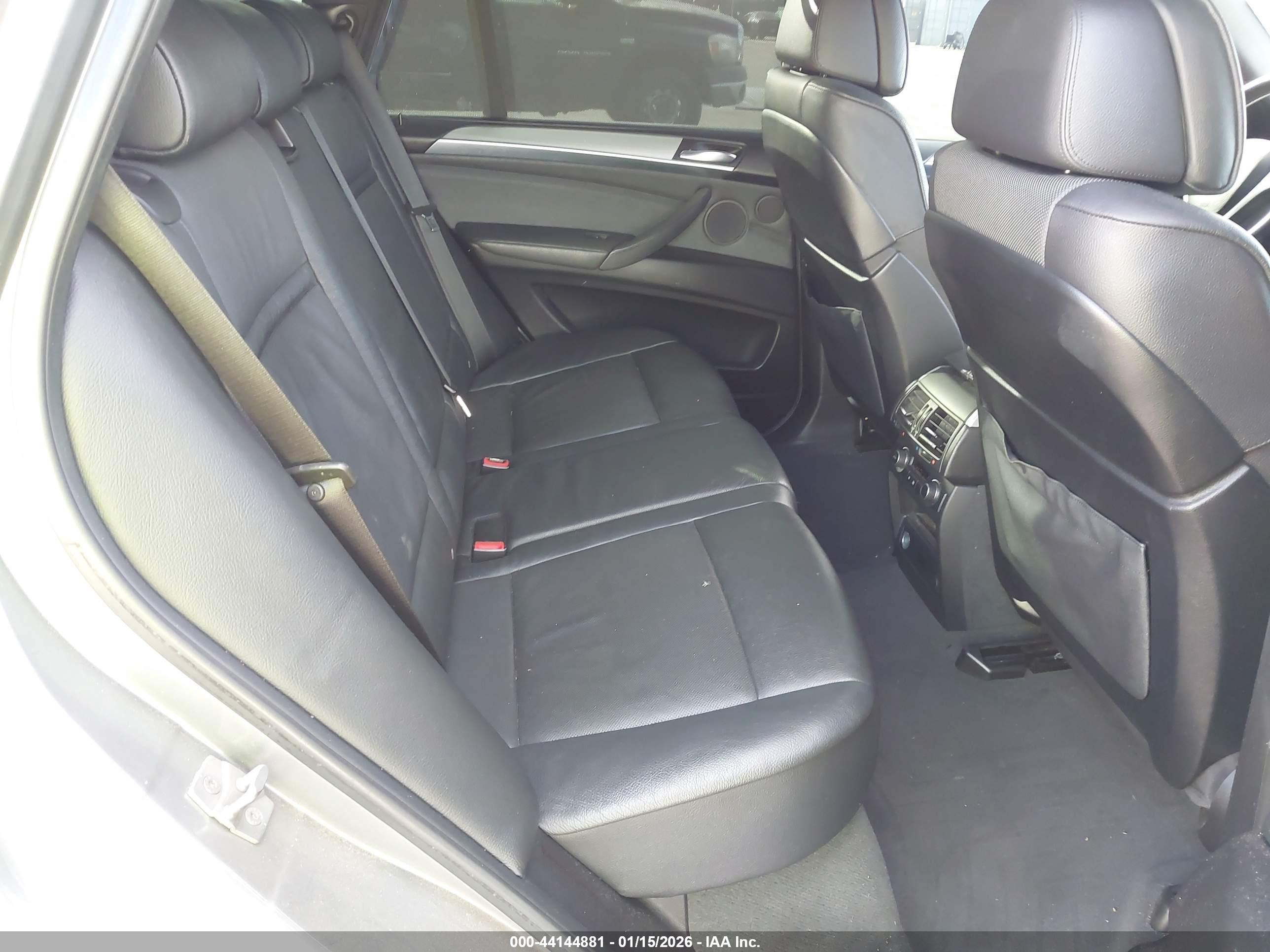 2011 Bmw X5 Xdrive35i/xdrive35i Premium/xdrive35i Sport Activity Серый vin: 5UXZV4C53BL413263