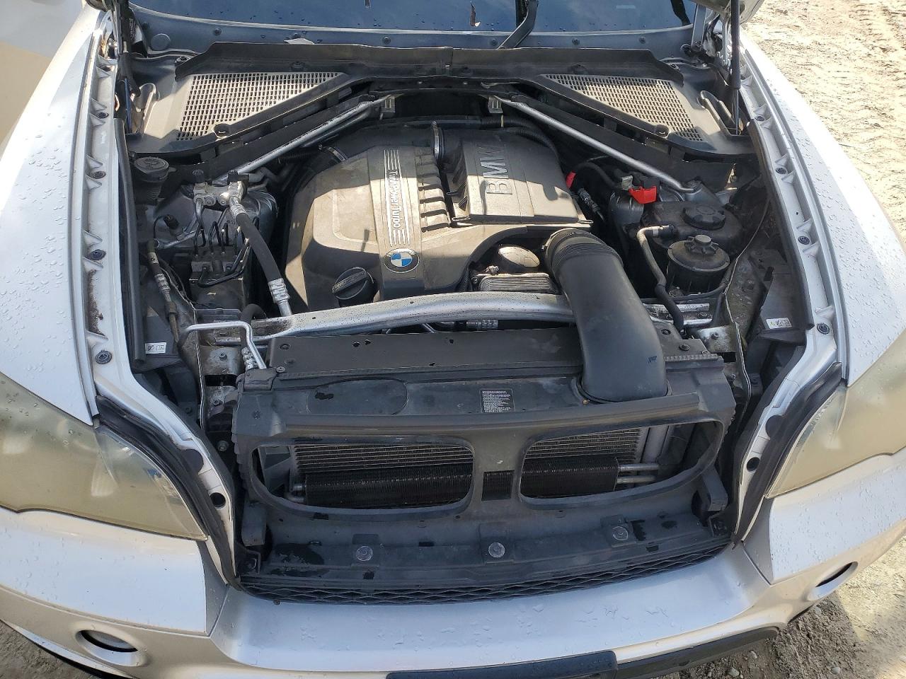 2012 Bmw X5 Xdrive35i Серебряный vin: 5UXZV4C53CL747083