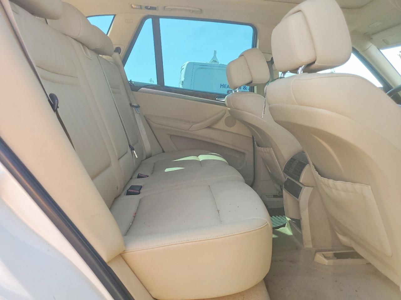 2012 Bmw X5 Xdrive35i White vin: 5UXZV4C53CL765664