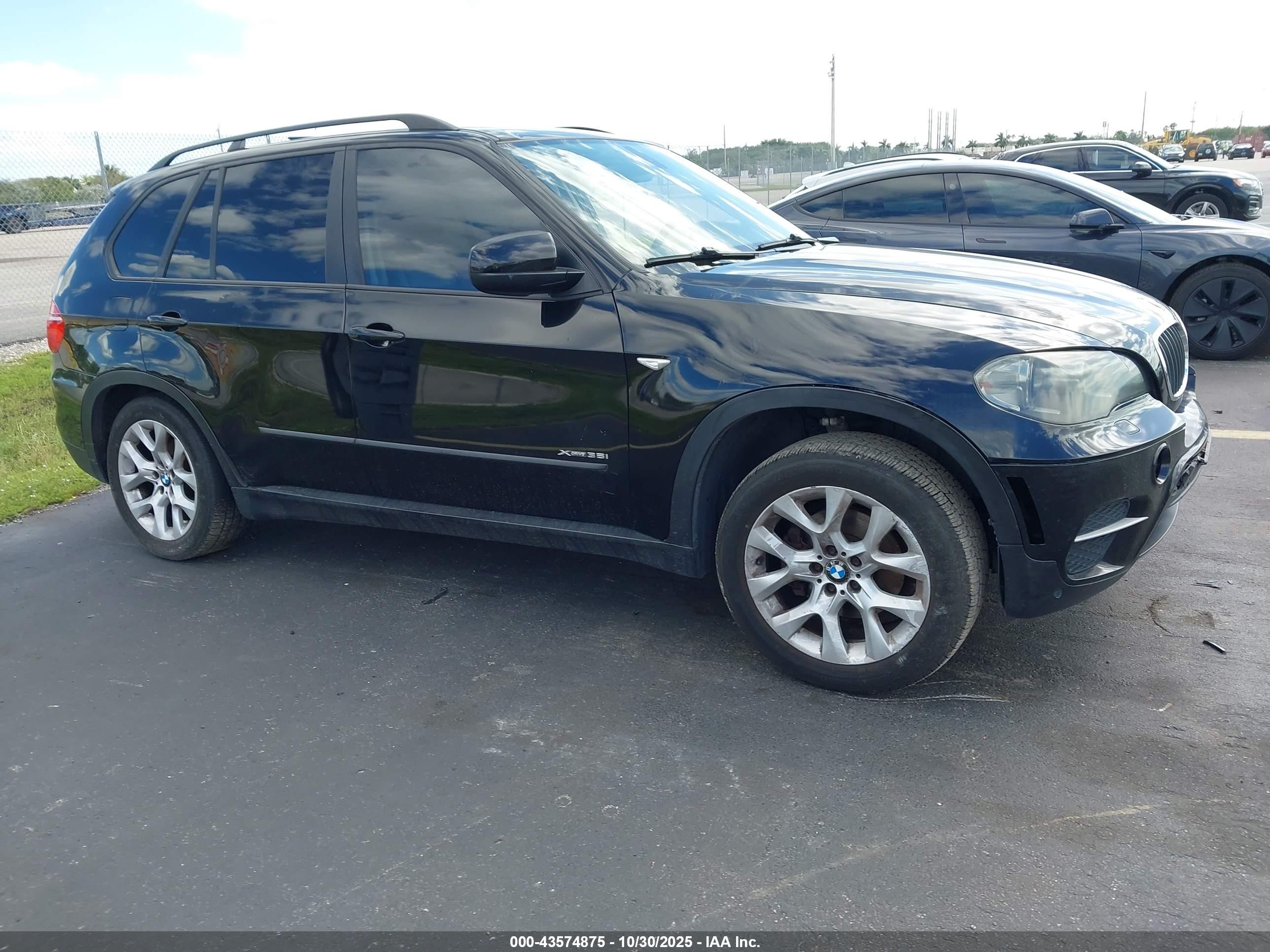 2013 Bmw X5 Xdrive35i/xdrive35i Premium/xdrive35i Sport Activity Black vin: 5UXZV4C53D0B00737