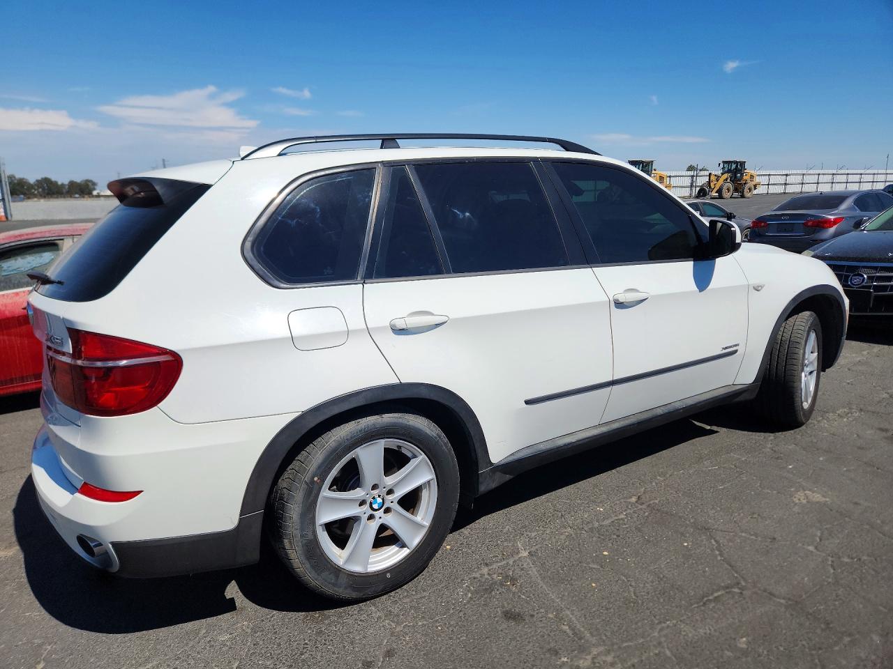 2013 Bmw X5 Xdrive35i White vin: 5UXZV4C53D0B02441