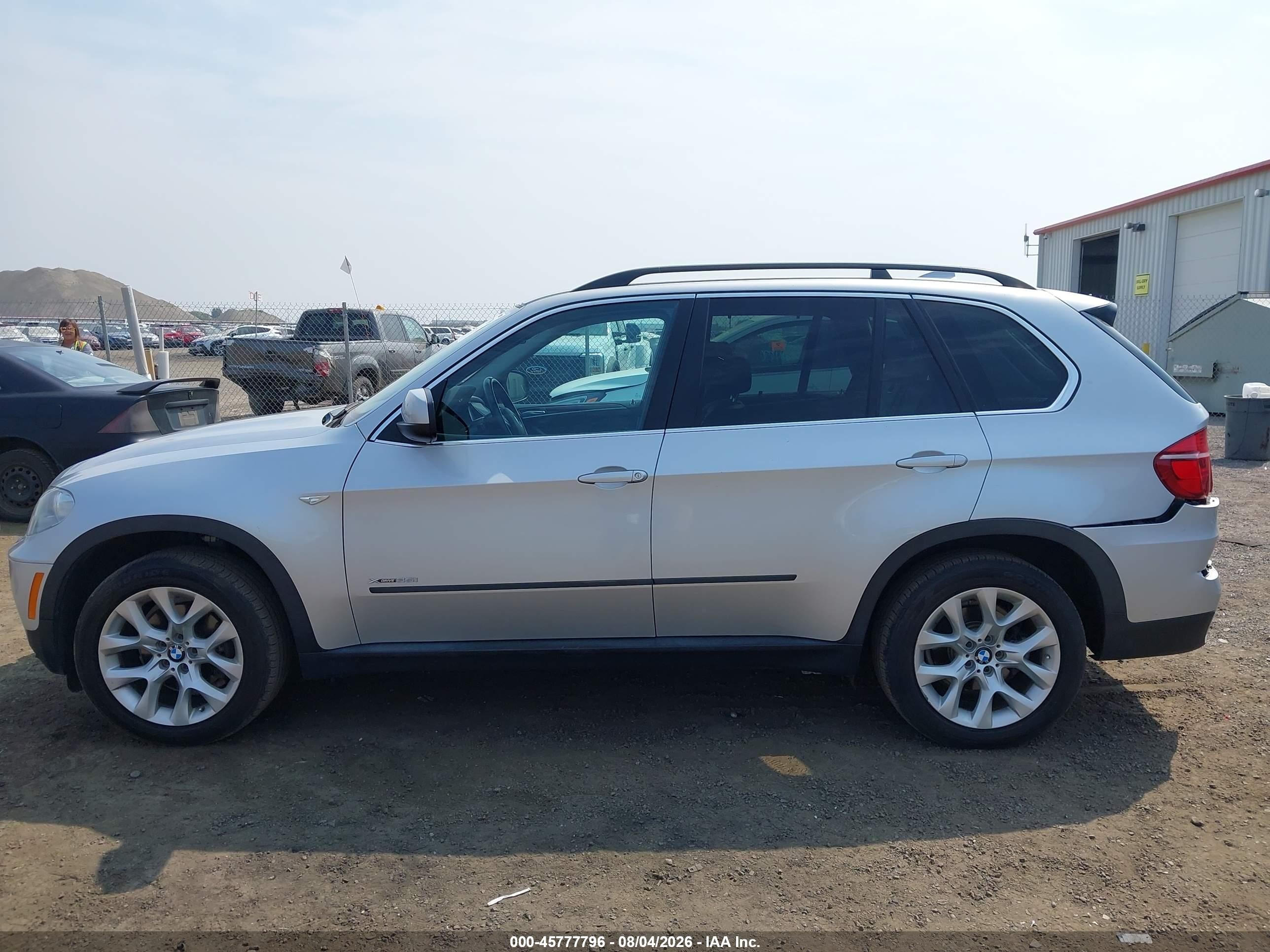 2013 Bmw X5 Xdrive35i/xdrive35i Premium/xdrive35i Sport Activity Silver vin: 5UXZV4C53D0B02956