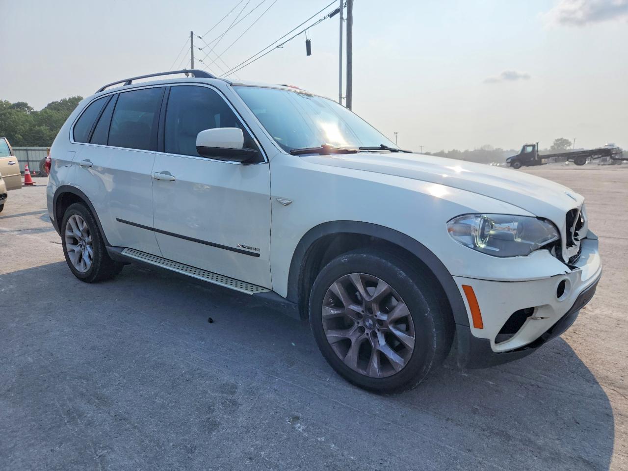 2013 Bmw X5 Xdrive35i White vin: 5UXZV4C53D0B24603