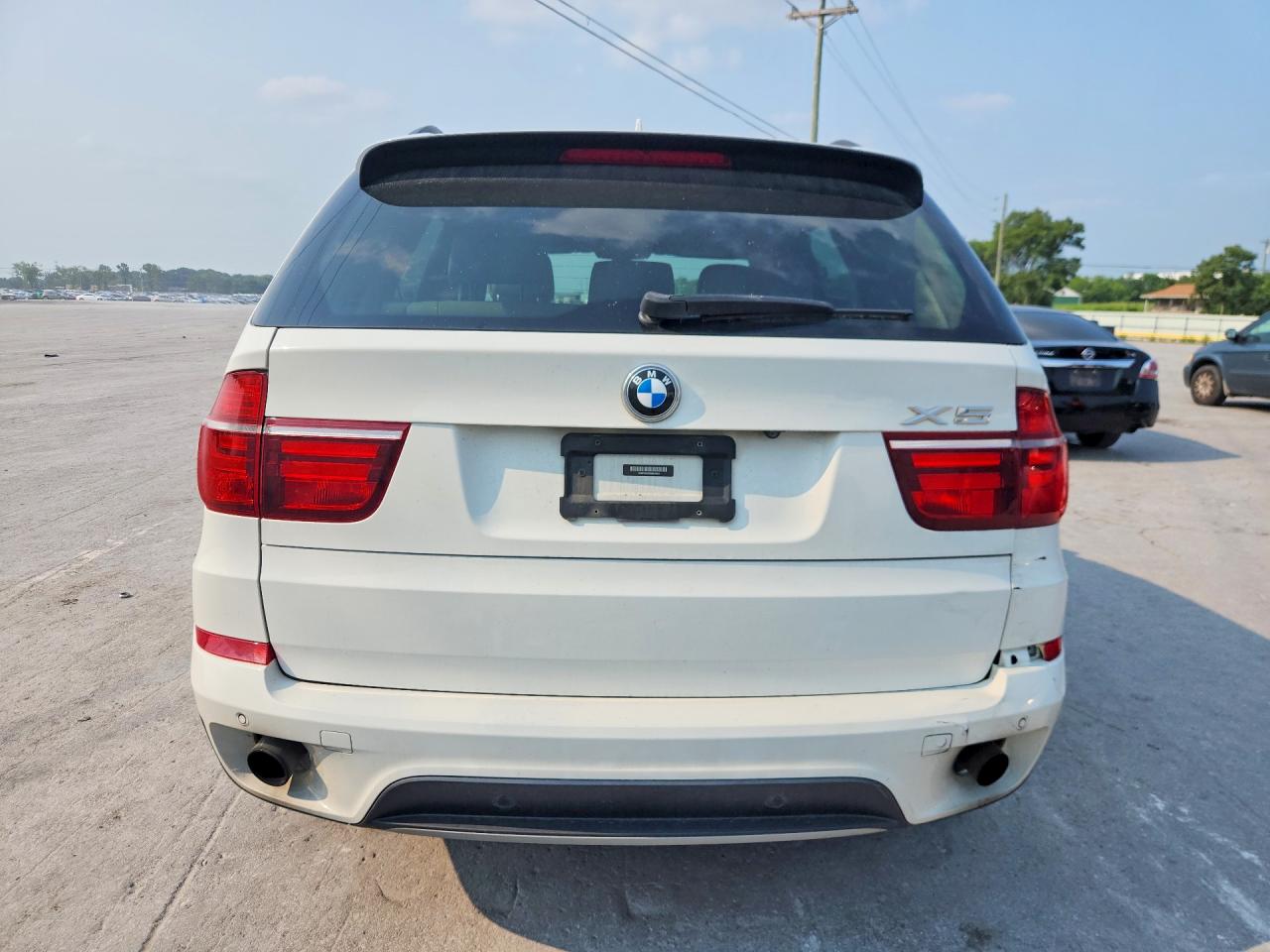 2013 Bmw X5 Xdrive35i White vin: 5UXZV4C53D0B24603