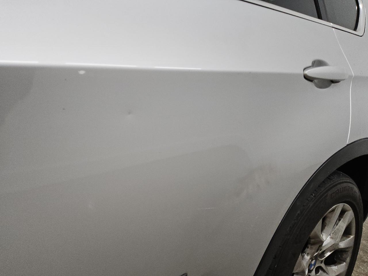 2013 Bmw X5 Xdrive35i Silver vin: 5UXZV4C53D0E00908 Damage: Left Rear Door, Dent(S) W/No Paint Dmg, 1/8 To 1/2 Inch