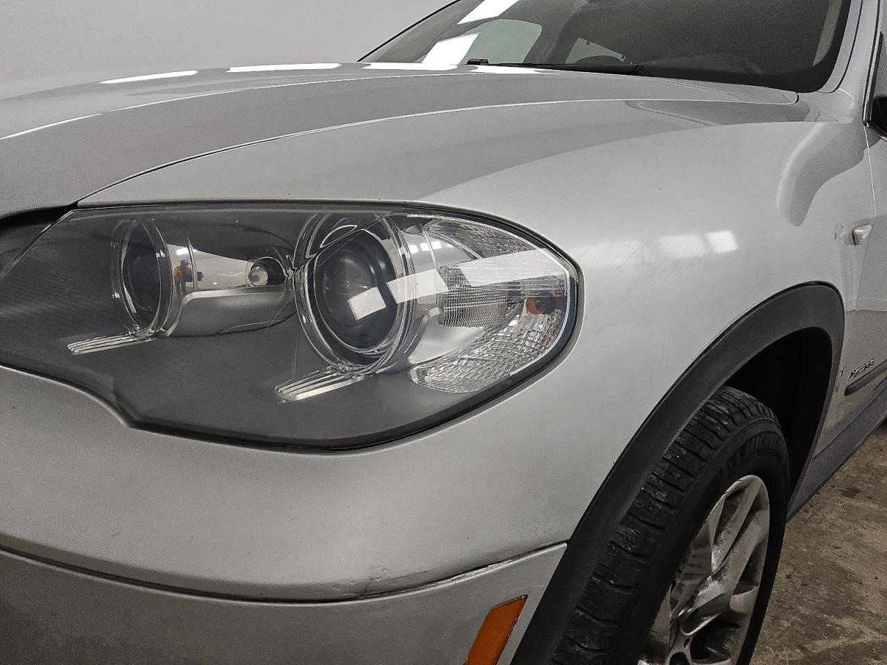 2013 Bmw X5 Xdrive35i Silver vin: 5UXZV4C53D0E00908 Damage: Left Front Fender, Previous Repair, Substandard Repair