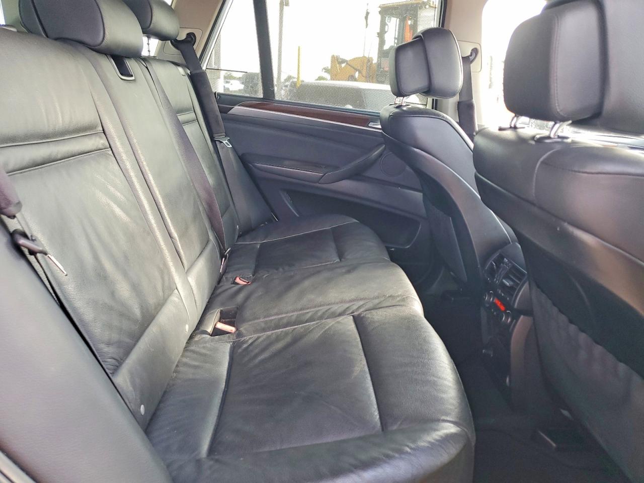 2013 Bmw X5 Xdrive35i White vin: 5UXZV4C53D0E13562