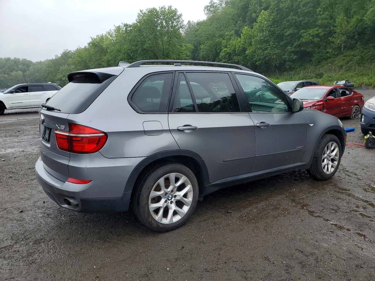 2011 Bmw X5 Gray vin: 5UXZV4C54BL412851