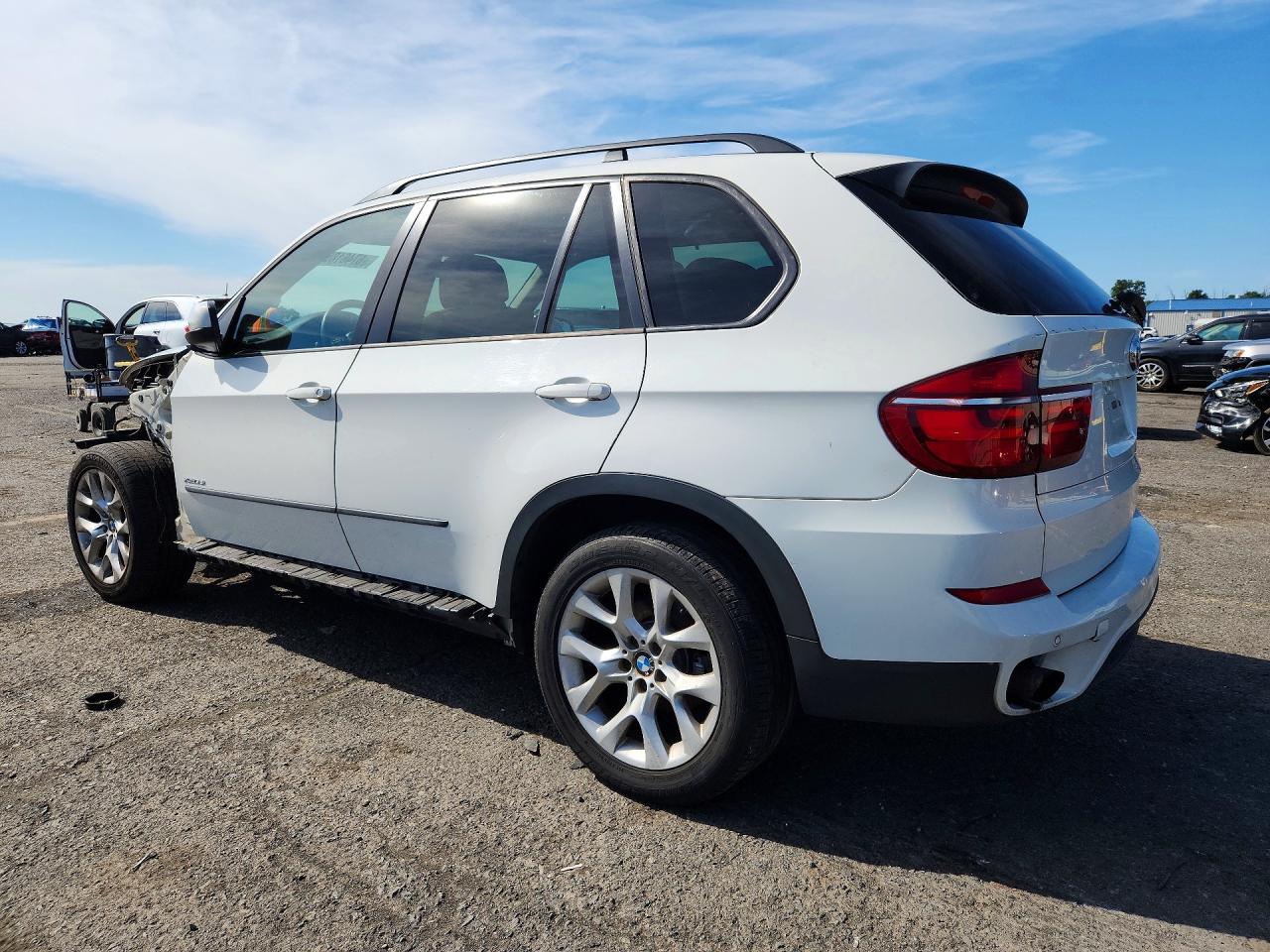 2012 Bmw X5 Xdrive35i White vin: 5UXZV4C54CL990417
