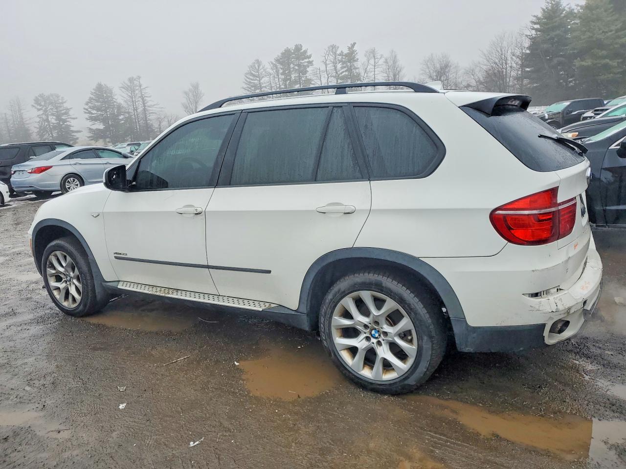 2013 Bmw X5 Xdrive35i White vin: 5UXZV4C54D0B02223