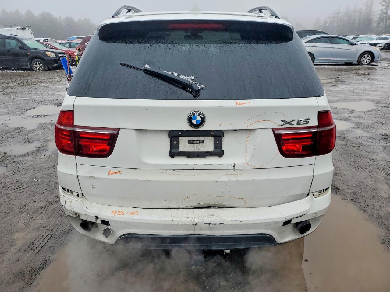 2013 Bmw X5 Xdrive35i White vin: 5UXZV4C54D0B02223