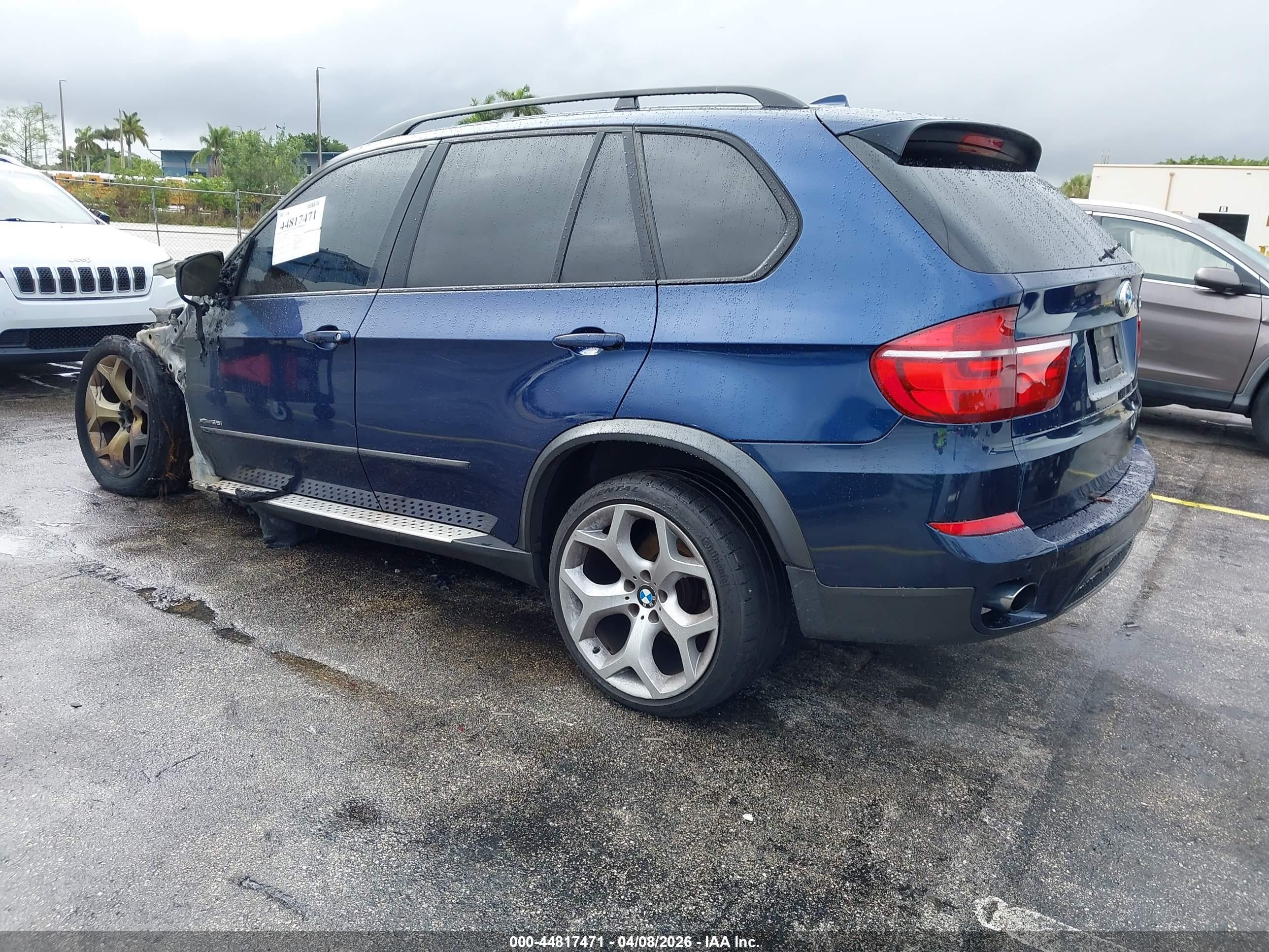 2013 Bmw X5 Xdrive35i/xdrive35i Premium/xdrive35i Sport Activity Blue vin: 5UXZV4C54D0B07728
