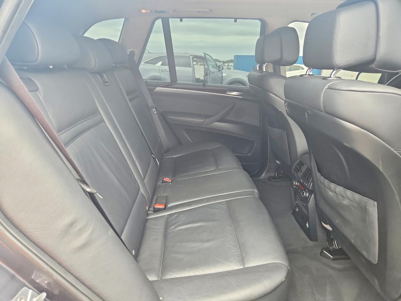 2013 Bmw X5 Xdrive35i Серый vin: 5UXZV4C54DL993898